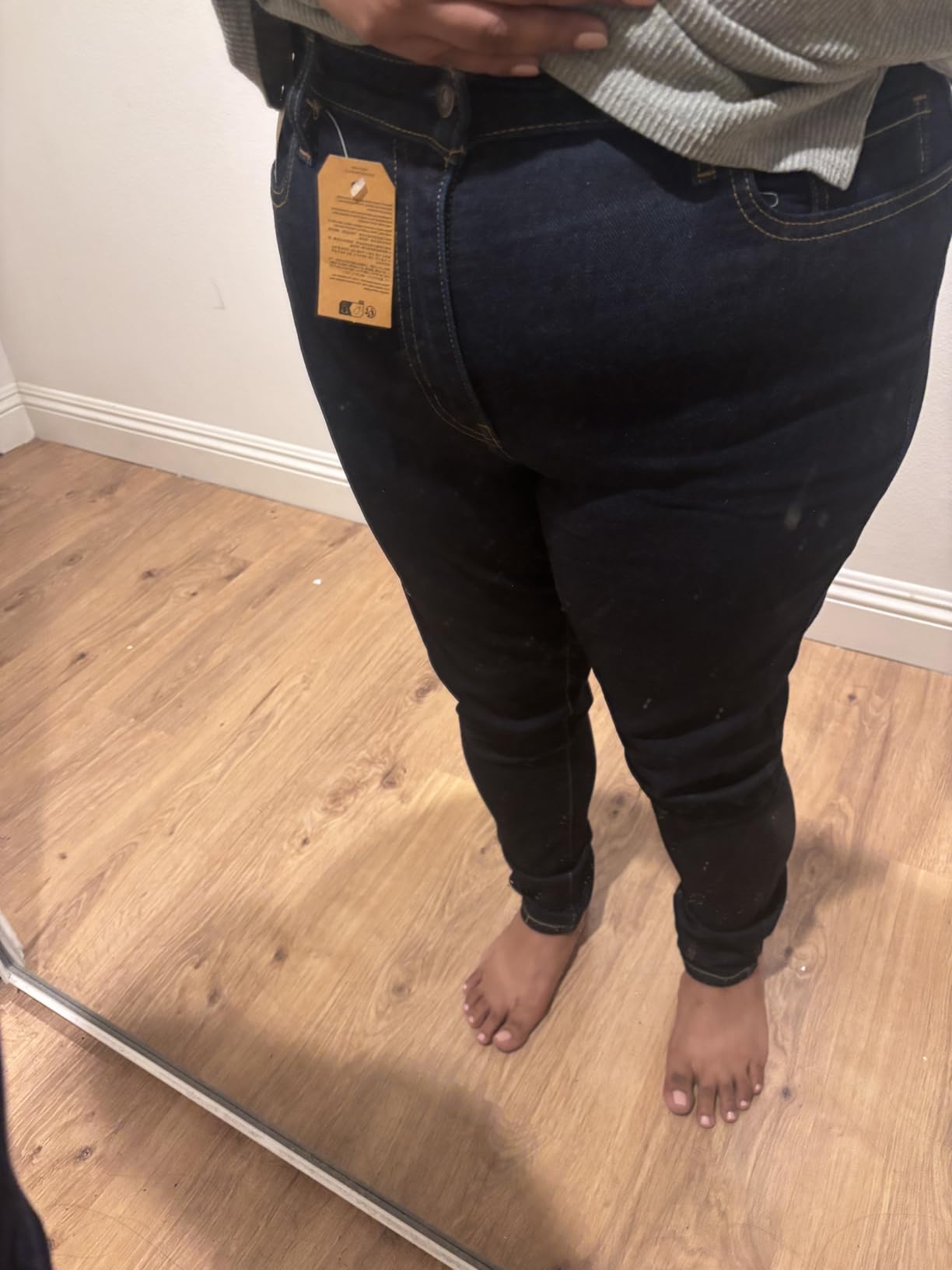 Levi's Women's 720 High Rise Super Skinny Jeans customer photo 1