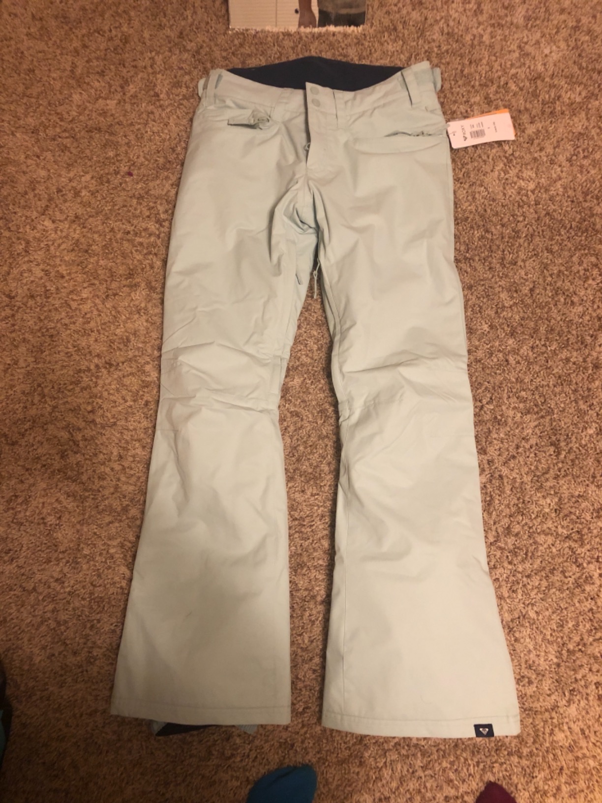 Roxy Women's Backyard Insulated Snow Pants - 10k Waterproof Ski & Snowboard Pant, Seam Sealed customer photo 2