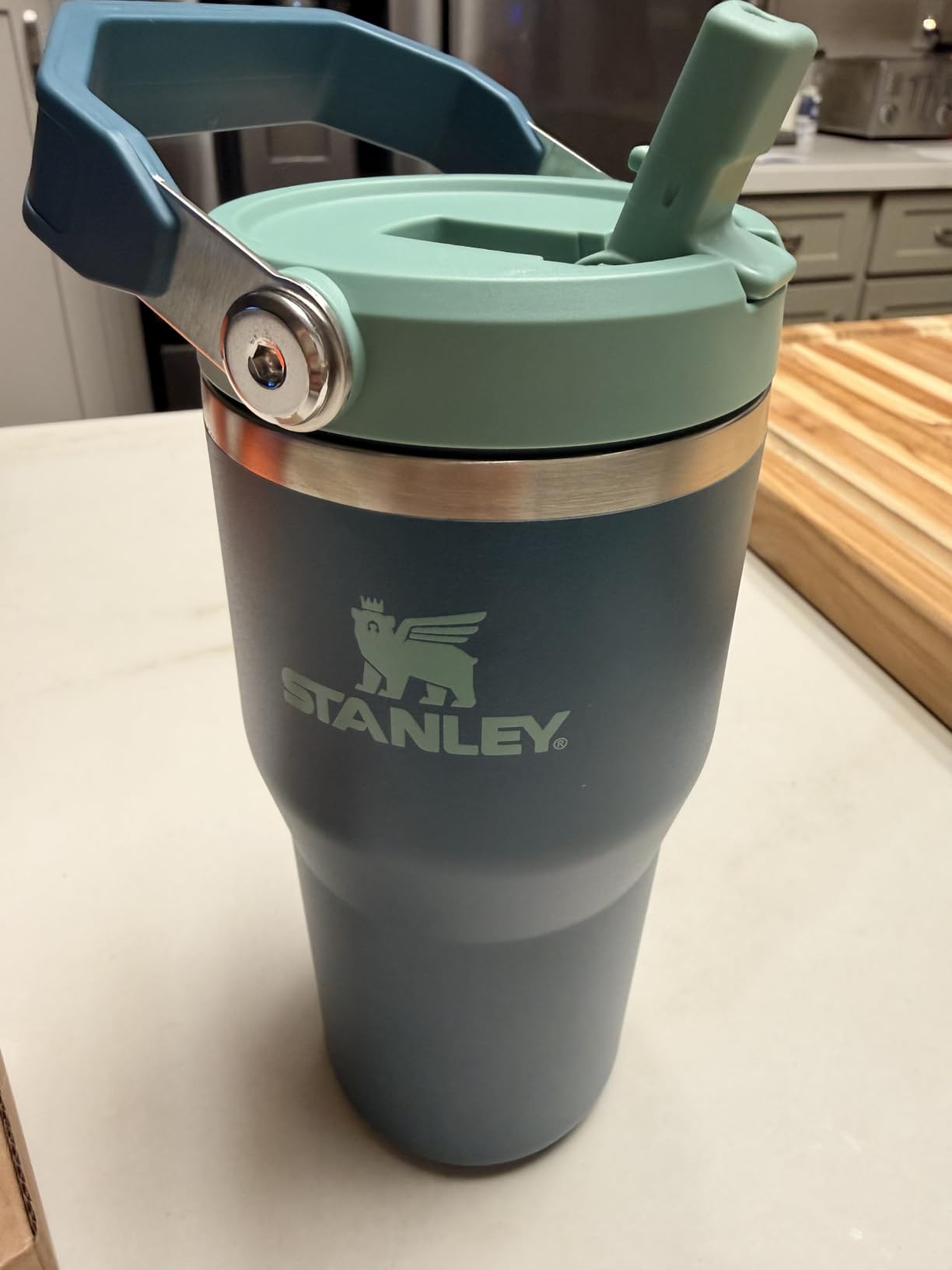 STANLEY IceFlow 2.0 Flip Straw Tumbler, 30 oz, Black 2.0 | Easy Carry Handle | Twist On Lid and Flip Up Straw | Leak Resistant Water Bottle | Insulated Stainless Steel | BPA-Free customer photo 1
