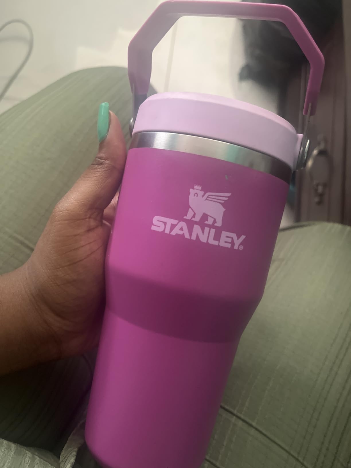 STANLEY IceFlow 2.0 Flip Straw Tumbler, 30 oz, Black 2.0 | Easy Carry Handle | Twist On Lid and Flip Up Straw | Leak Resistant Water Bottle | Insulated Stainless Steel | BPA-Free customer photo 2