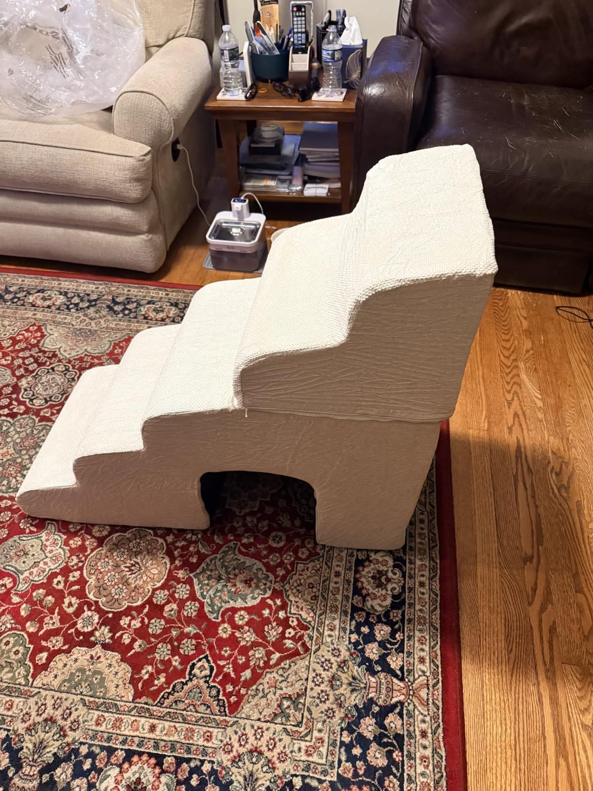 Gray Curved Dog Stairs Ramp for High Beds 28.7