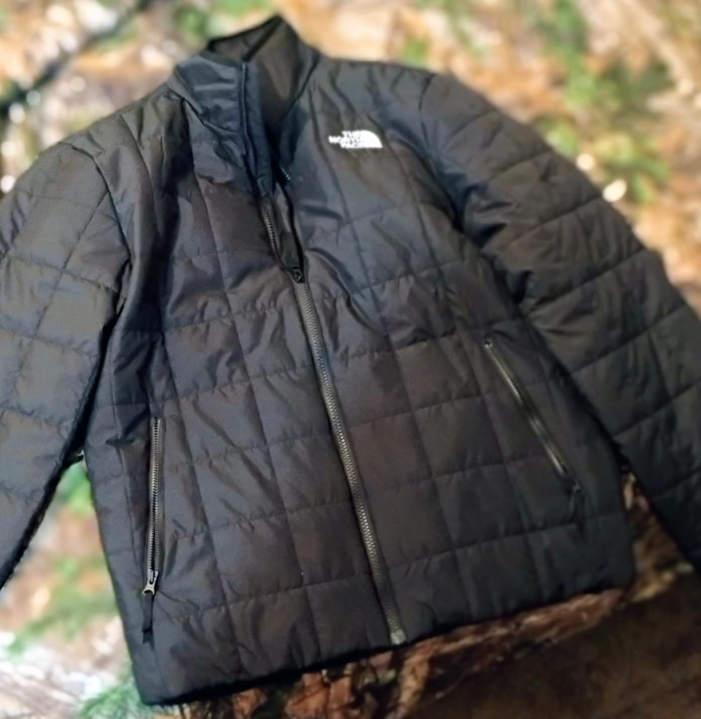 THE NORTH FACE Men's Junction Insulated Jacket | Water Repellent Winter Coat With Synthetic Insulation & Zip Hand Pockets customer photo 1