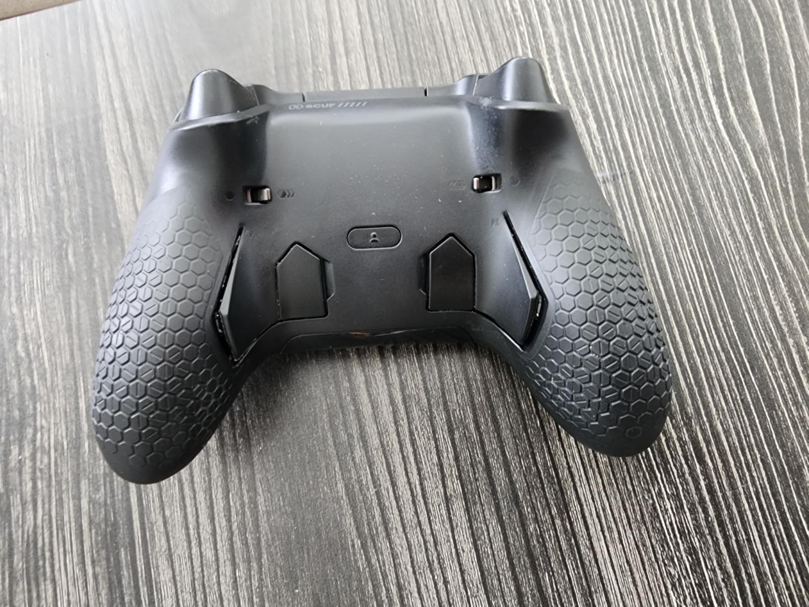 SCUF VALOR PRO Wired Performance Xbox Controller - Black | Customizable Back Paddles, Instant Triggers, Hall Effect Thumbsticks, Audio Controls, Xbox Series X|S, Xbox One, Windows PC customer photo 2