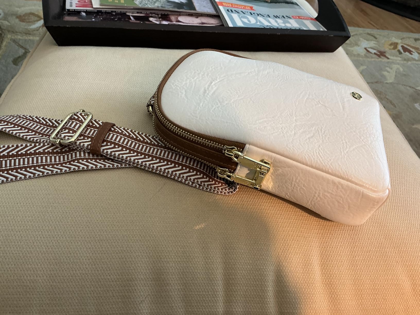 INICAT Anti Theft Crossbody Bag for Women, Small RFID Blocking Sling Purse with Zipper Lock for Travel, Vegan Leather customer photo 2