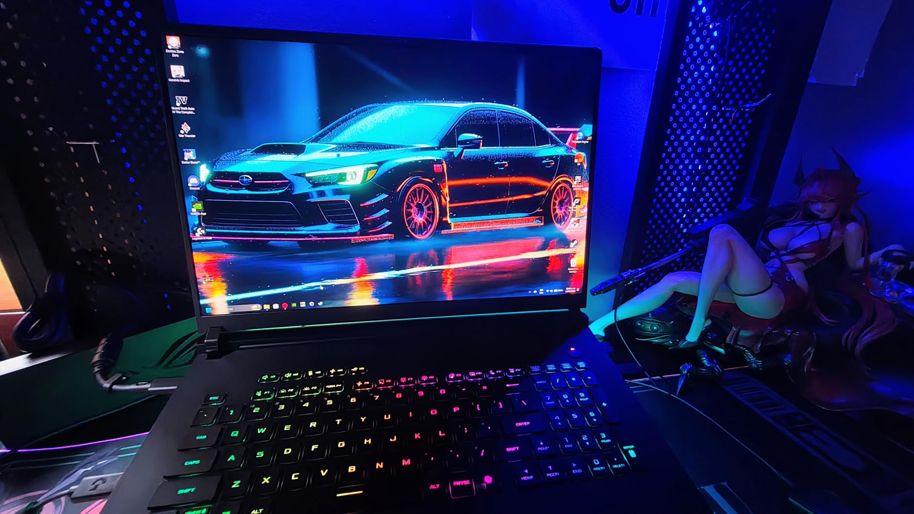 ROG Strix SCAR 18 (2025) Gaming Laptop, 18