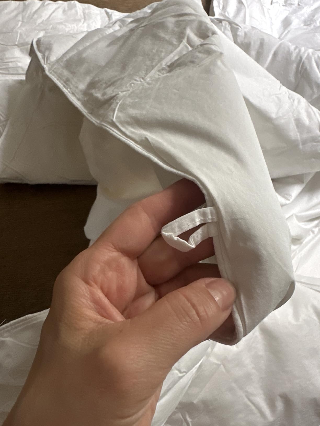 Beautyrest Extra Warmth King Size White Goose Feather Down Fiber Comforter | 100% Cotton Shell OEKO-TEX Certified Durable & Anti-Shift Duvet Insert with Corner Loops, Luxury Hotel Style Bed Comforter customer photo 2