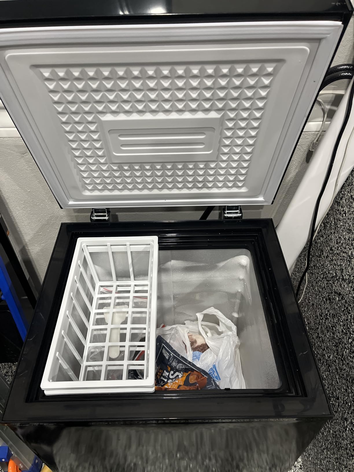 Bodacious Ultra Quiet Deep Freezer - 5.0 Cu Ft Compact Chest Freezer with Fast Freeze Performance, Low Power Consumption, Ideal for Homes, Apartments, Garages, Dorms, Small Shops customer photo 1