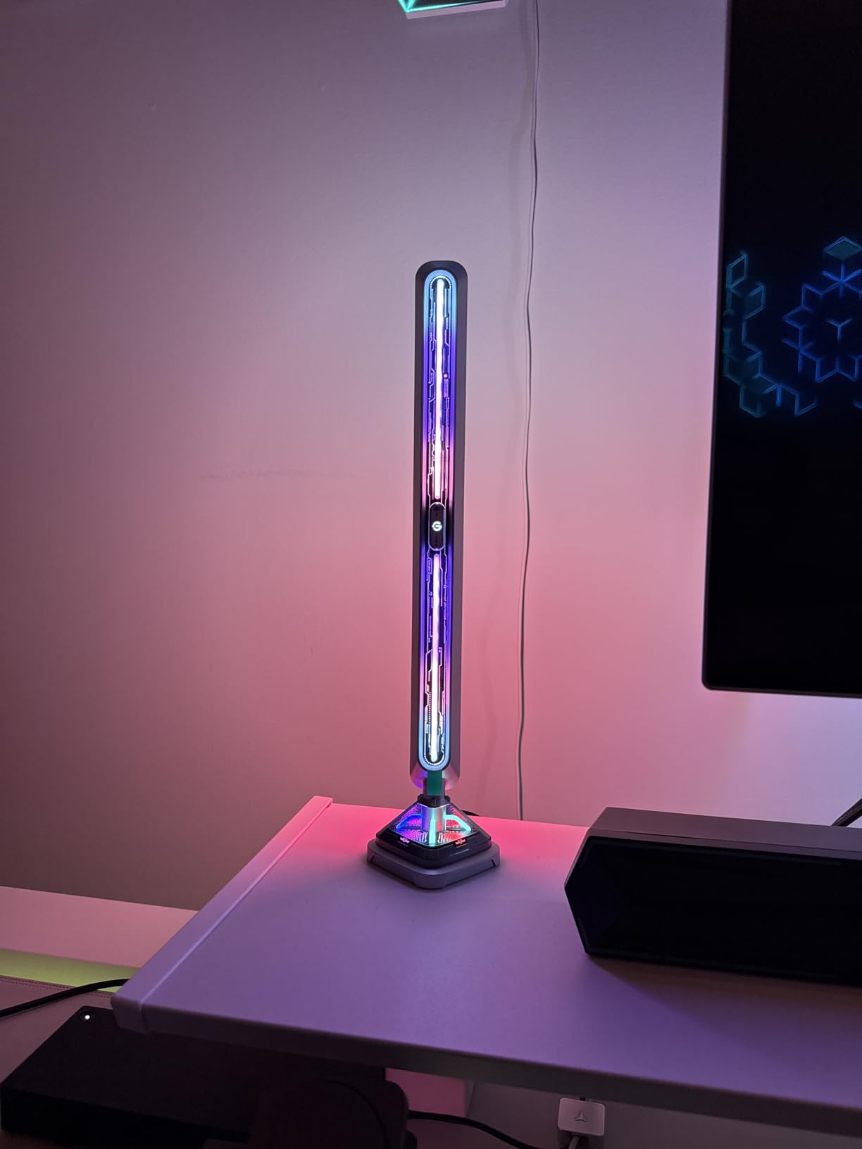 Govee Gaming Light Bars Pro, 16-Inch Smart RGBIC Wi-Fi LED Game Lights | Upgraded, RGBIC Illumination, Triple-Sided, Music Sync & 60+ Scene Modes, Works with Alexa & Google Home, Gaming Room Decor customer photo 2
