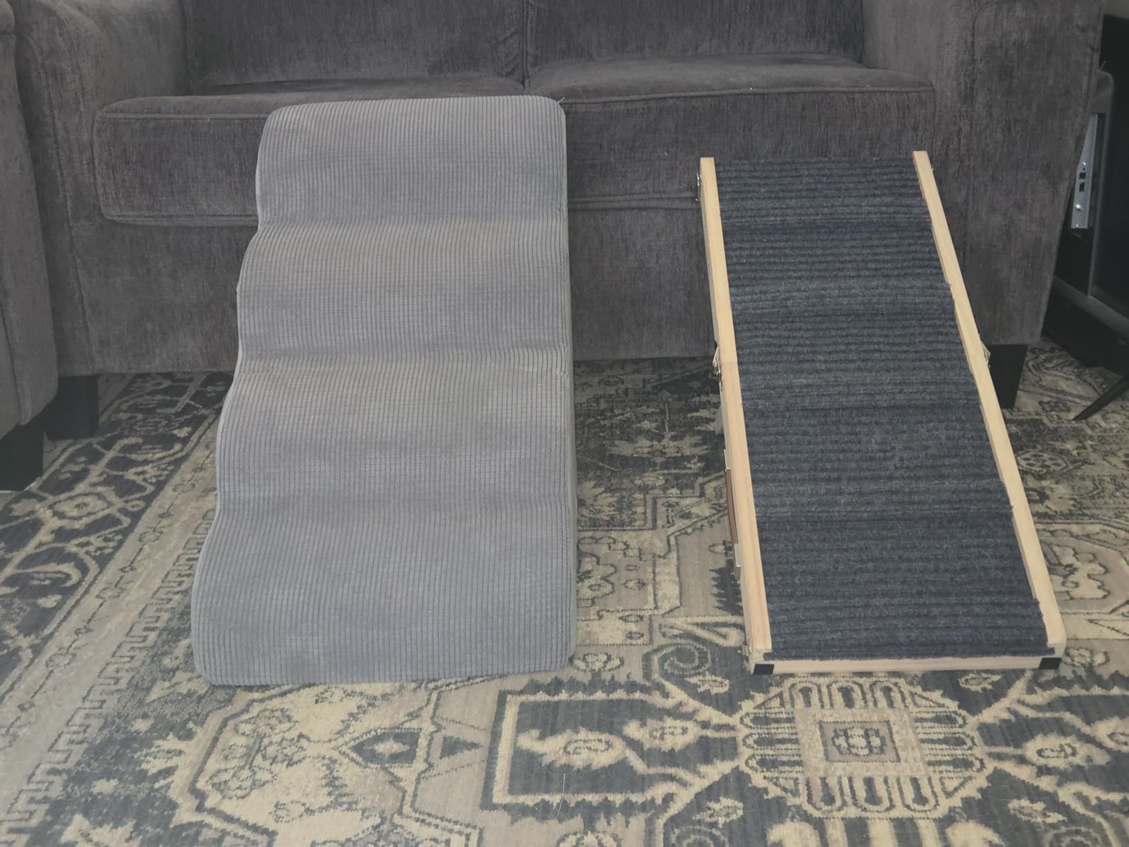 Pawaboo 2026 Upgraded Small Dog Ramp for Couch Foldable, 5 Ajustable Height | Height from 9.8