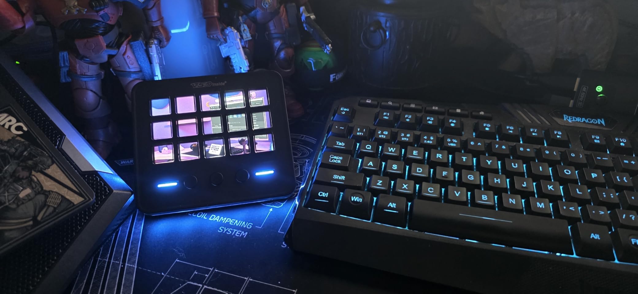VSDINSIDE Macro Keypad, Stream Controller Deck Gaming Streaming Shortcut Keyboard, 18 Programmable Keys Customizable Visual AI Pad USB Soundboard for OBS, YouTube, Desk Office Setup, Laptop, PC, Mac customer photo 1