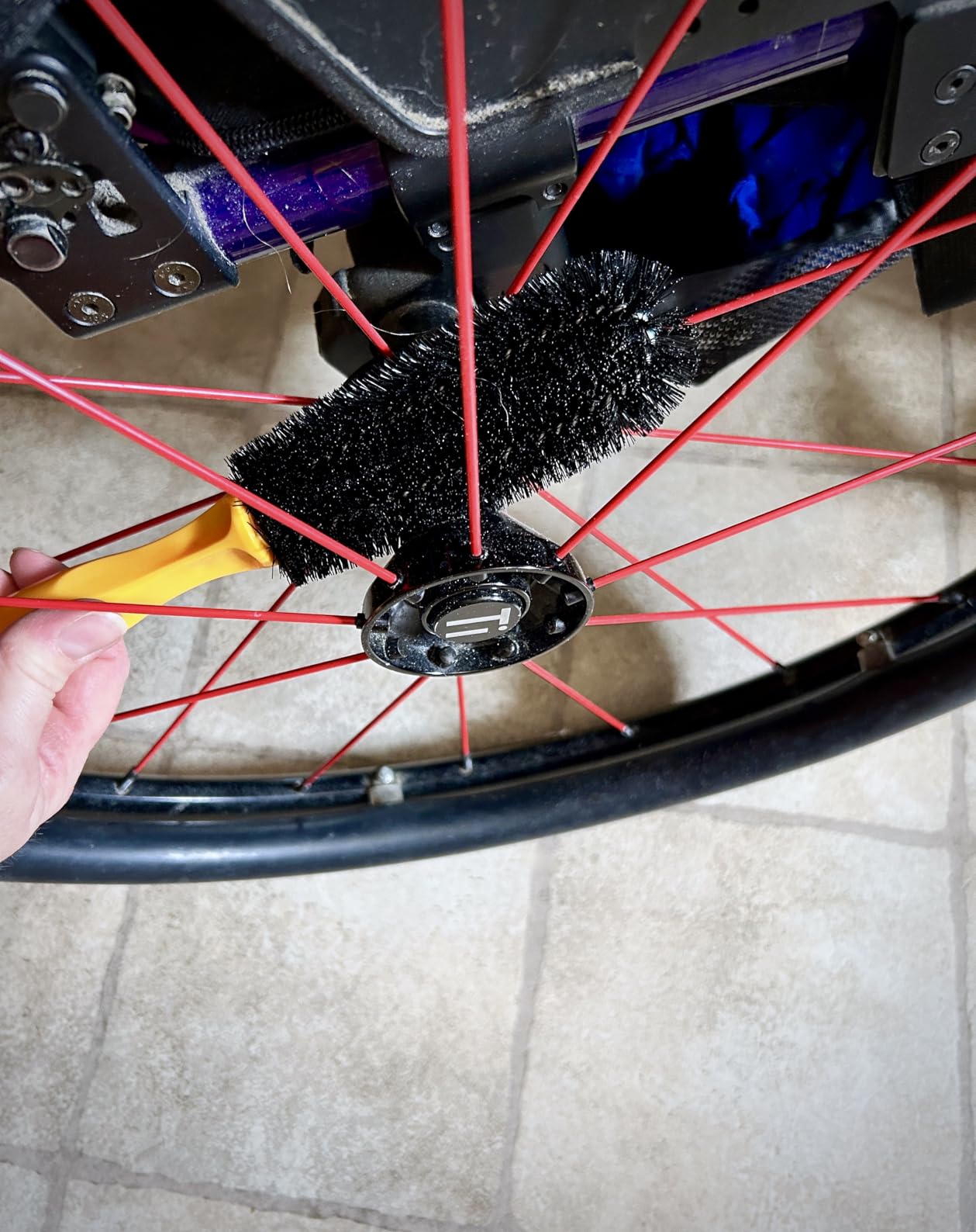 focopot Bike Cleaning Kit with Bike Cleaner (25 oz), Scrubber, Degreaser, Lube | 11 Pcs, Biodegradable Safe Formula, Bicycle Maintenance and Cleaning Tool Kit customer photo 2