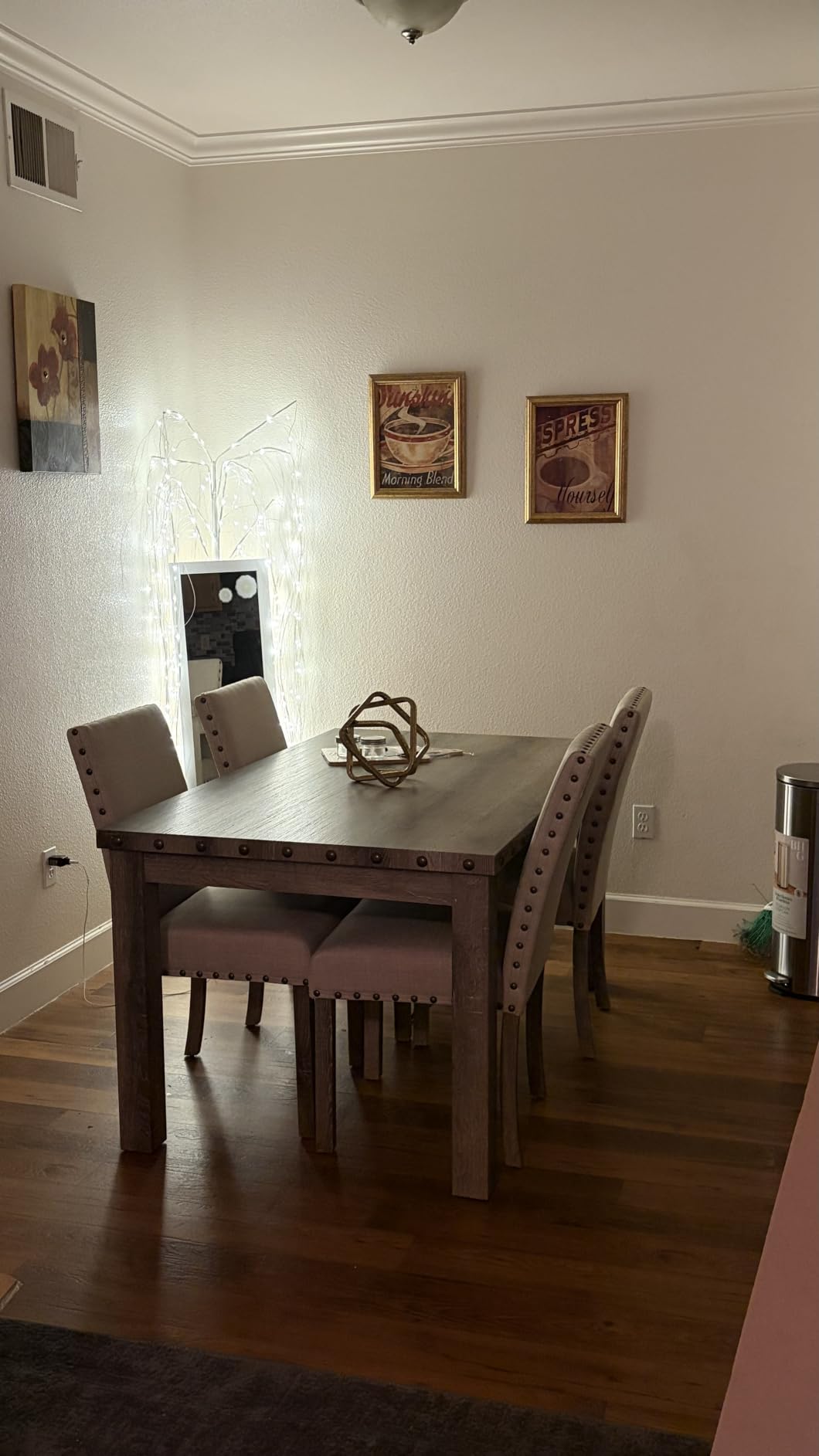 Morden Fort Farmhouse Dining Set for 4, 60