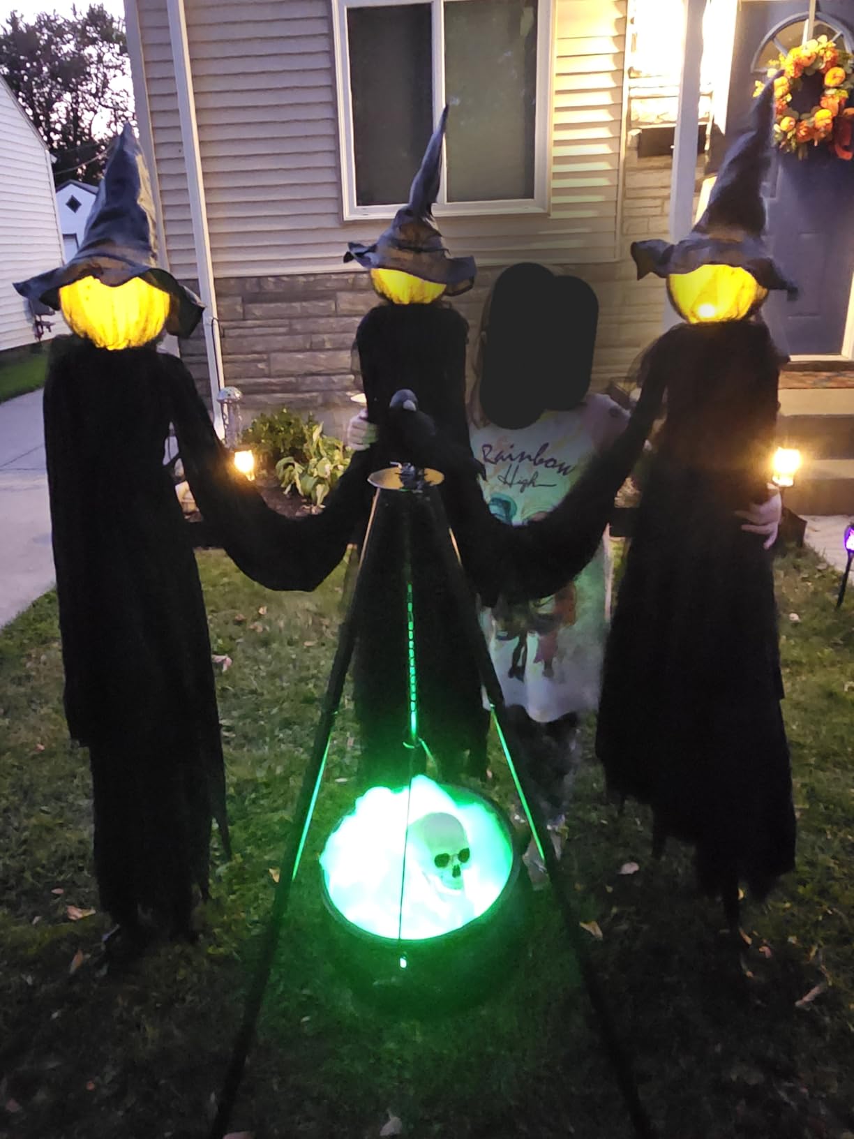 TW SHINE Halloween Witch Decorations Outdoor, 6 FT Set of 3 Holding Hands Witches Stakes with Glowing Face, Lighted Halloween Decor for Party Yard Lawn Porch Garden Haunted House Props customer photo 2