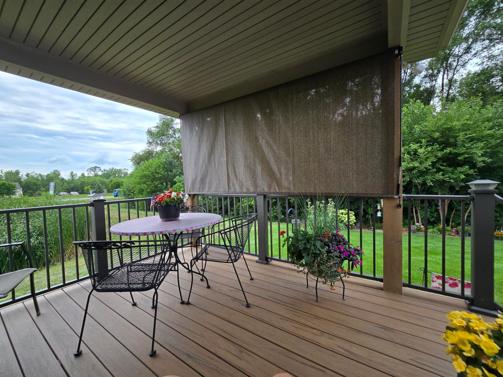 Outdoor Roller Shades with Splicing Design, 10' W x 8' H Exterior Cordless Patio Shades Roll Up Blinds for Porch, Gazebo, Pergola, Balcony, Mocha customer photo 1
