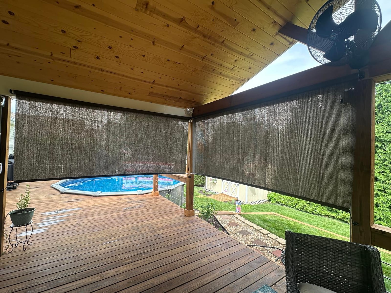 Outdoor Roller Shades with Splicing Design, 10' W x 8' H Exterior Cordless Patio Shades Roll Up Blinds for Porch, Gazebo, Pergola, Balcony, Mocha customer photo 2
