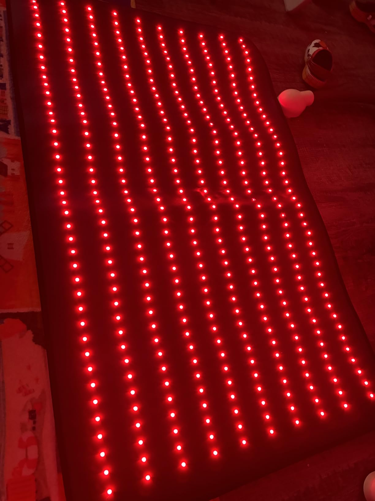 Red Light Therapy Mat for Body, 39x24in Near Infrared Light Therapy Pad | 660nm & 850nm Red Light Therapy for Body with Timer, Flexible Light Blanket for Back Shoulder Joints Pets with Storage Bag customer photo 1