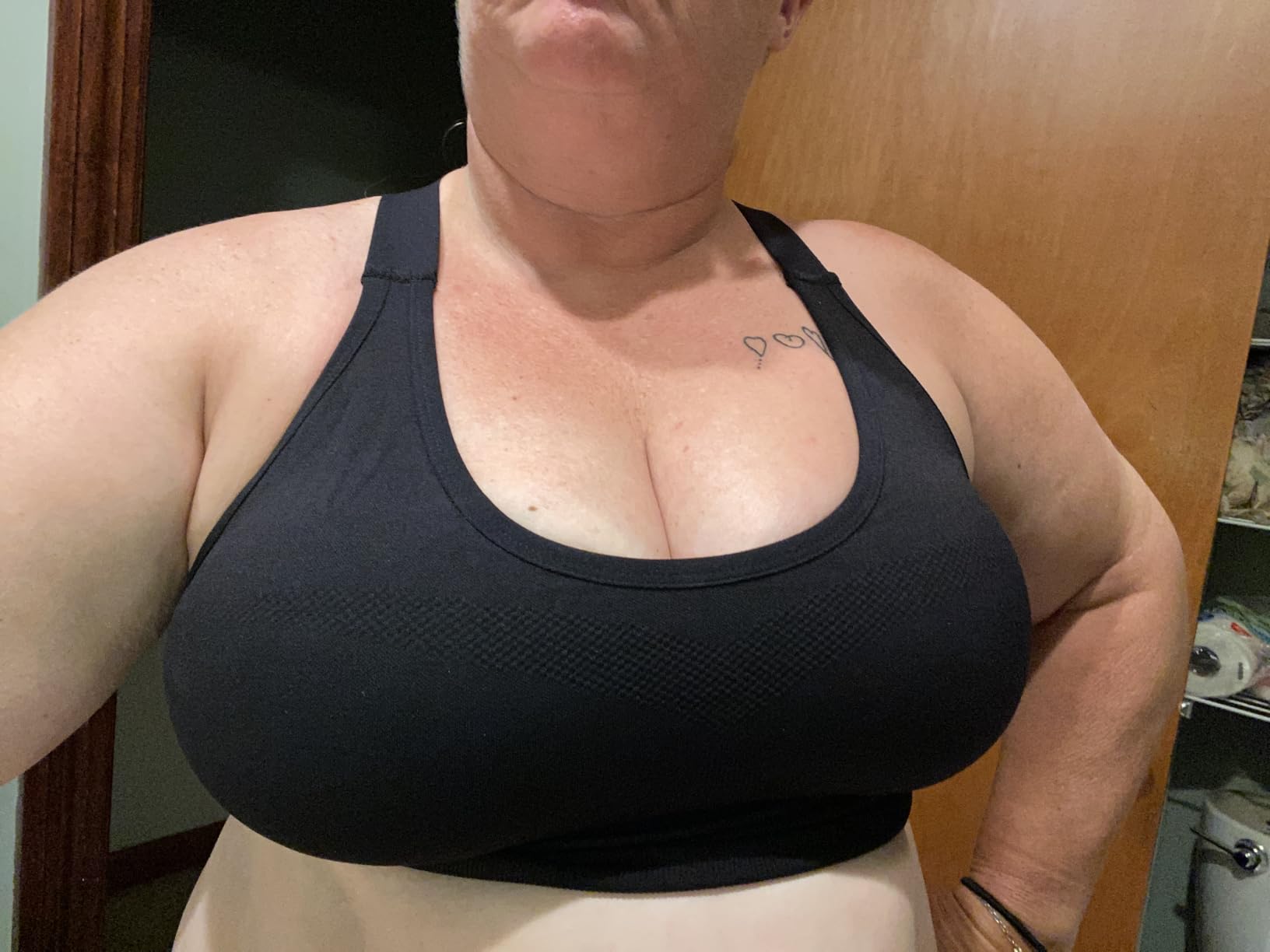 Adjustable Sports Bras for Women High Support, Padded Racerback Bra customer photo 1