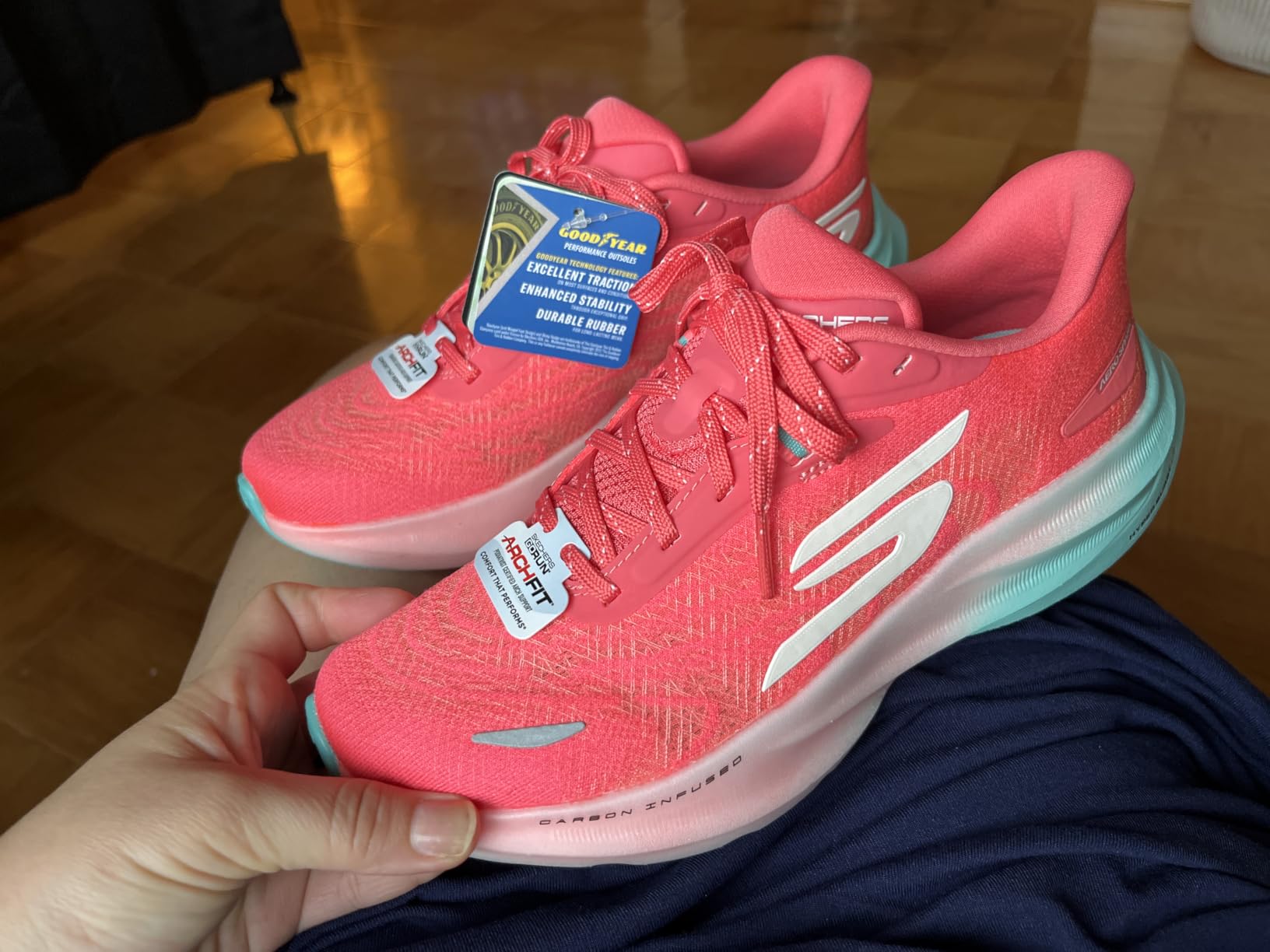Skechers Women's Aero Spark | Hyper Burst Ice Cushioning, Carbon-Infused H-Plate, Arch Fit Insole, Goodyear Rubber Outsole, Machine Washable customer photo 1