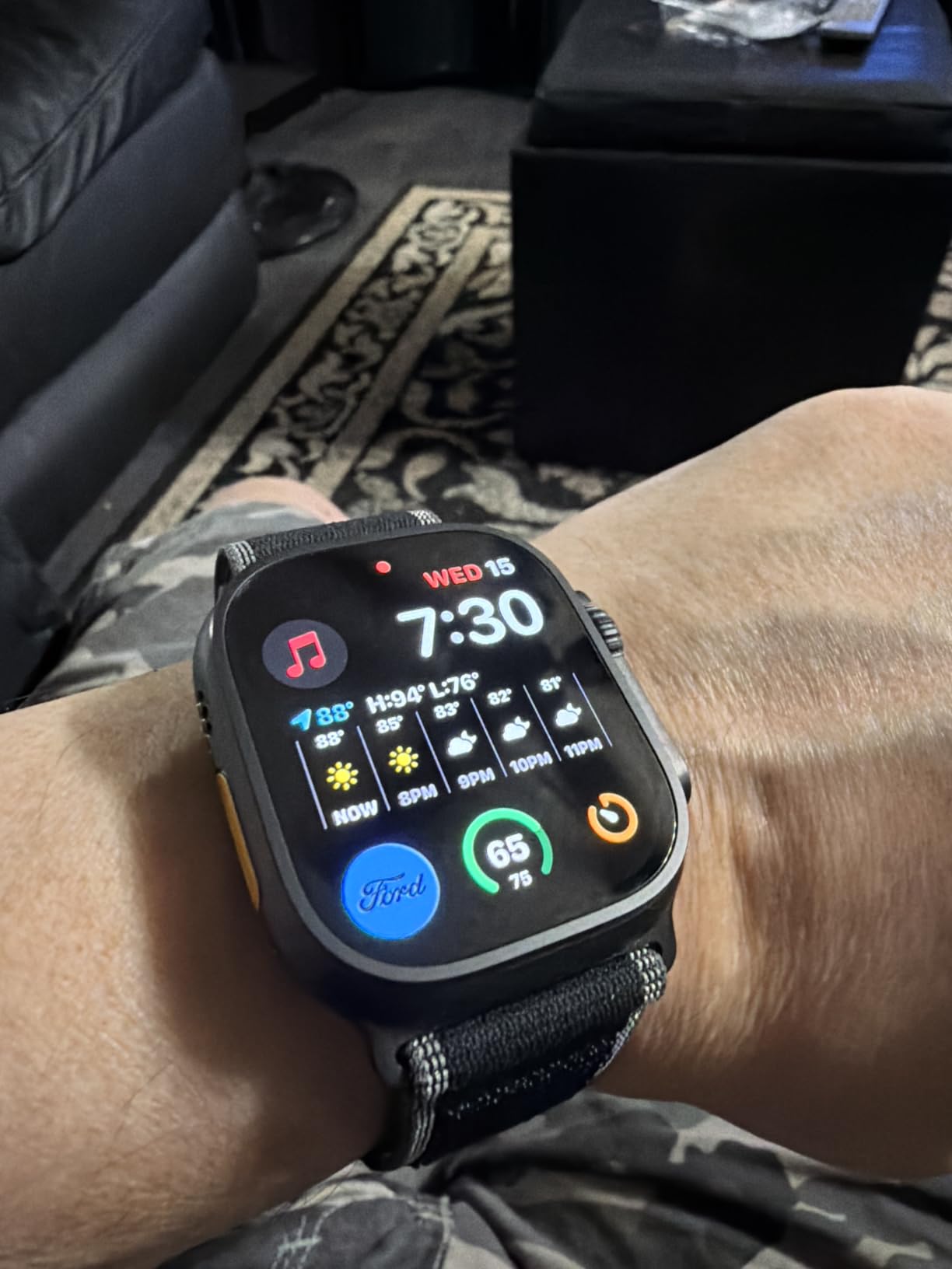 Apple Watch Ultra 3 [GPS + Cellular 49mm] Running & Multisport Smartwatch w/Rugged Titanium Case w/Black Titanium Milanese Loop - L, Satellite Communications, Advanced Health & Fitness Tracking customer photo 2