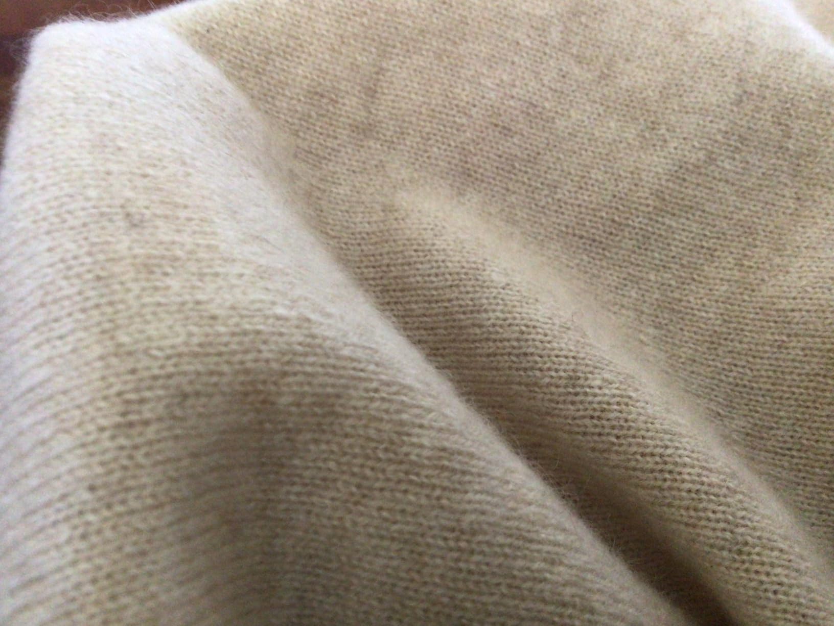 Women's Daily Cashmere Sweater - 100% Pure Cashmere Crew Neck Pullover, Soft Lightweight Knit customer photo 2