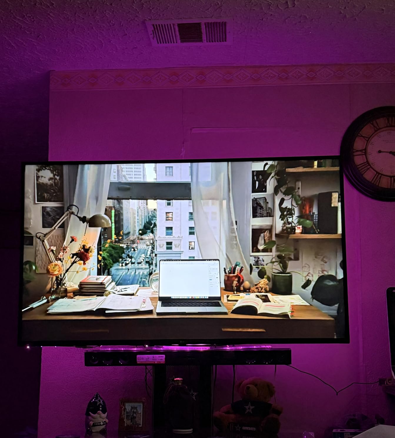GIPOYENT TV LED Backlight with Camera, 10.5FT RGBIC Screen Sync Lights for 32-50 Inch TVs & PC Monitors, Music Sync LED Strip Lights with App for Gaming, Movies, Bedroom customer photo 2