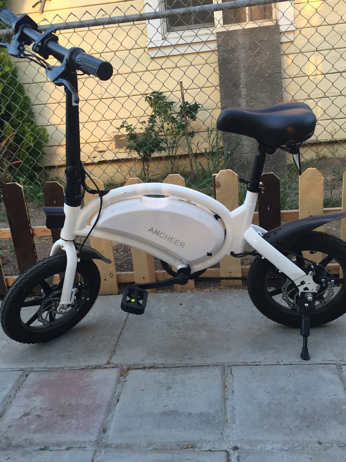 ANCHEER Folding Electric Bike for Adults, 374Wh Ebike, 20MPH Electric Bikes, 14