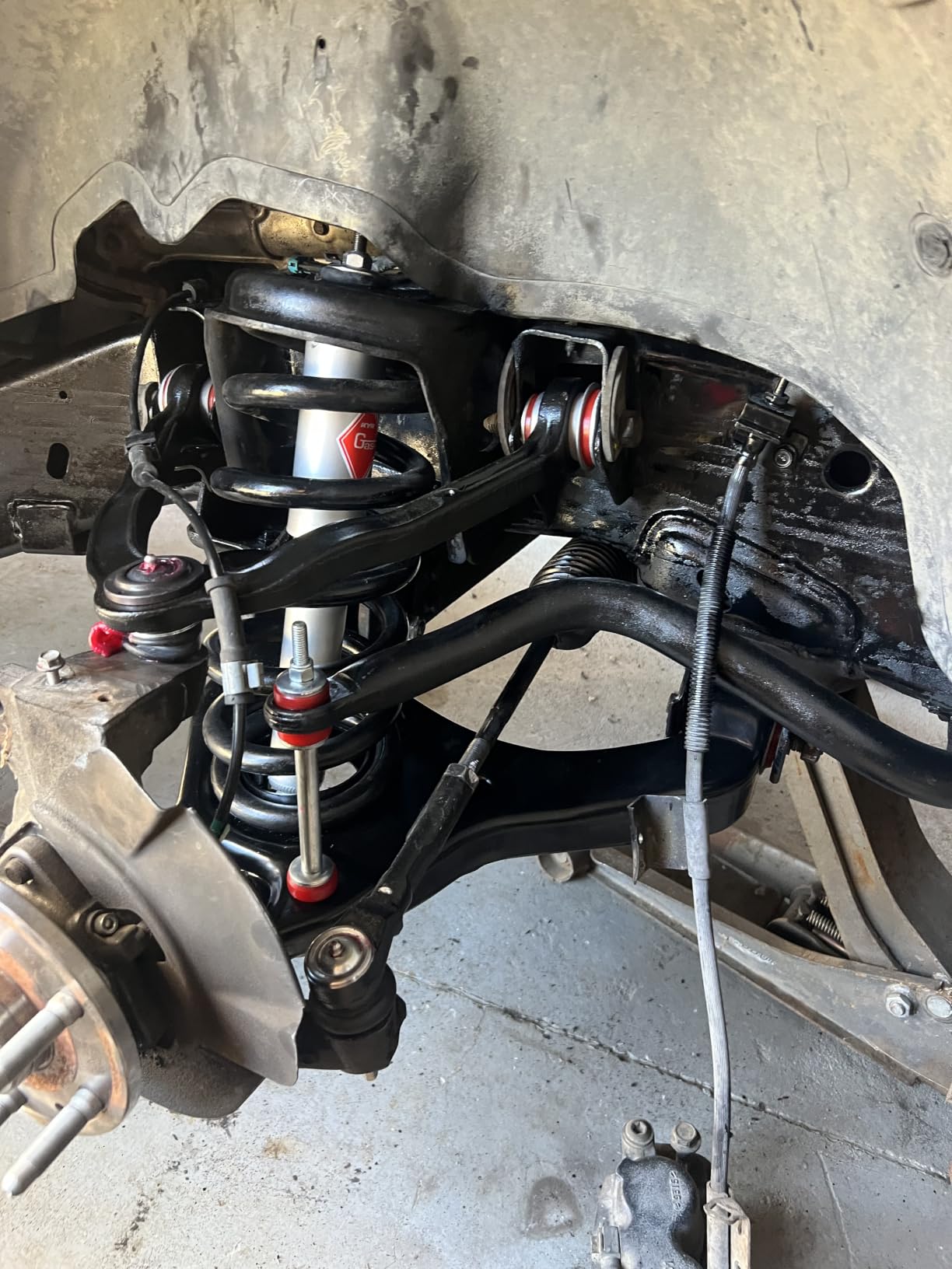 Front End 12pc Suspension Kit for 1999-2006 RWD Chevy Silverado GMC Sierra 1500, 4 Lower & Upper Control Arms w/Ball Joints 2 Sway Bars 4 Tie Rods 2 Boots OE Replacement - Upgrade PU Bushing (12 PCS) customer photo 1