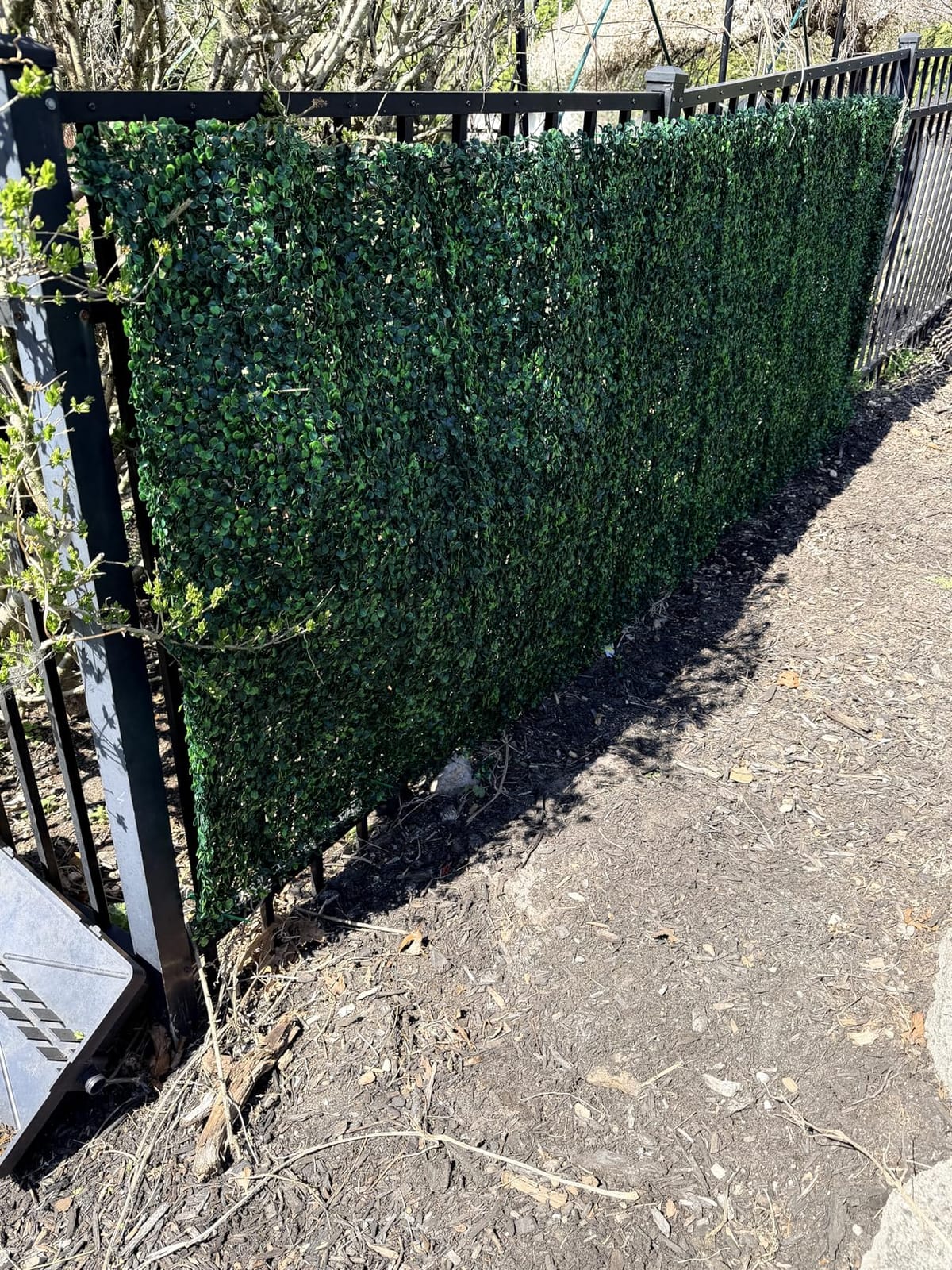Artificial 40x120 in (33.5 Sqft) Boxwood Grass Wall Backdrop Roll | UV-Anti Faux Green Leaf Privacy Fence, Garden/Backyard/Patio/Balcony/Party Greenery Hedge Backdrop, Indoor Outdoor Decor customer photo 2