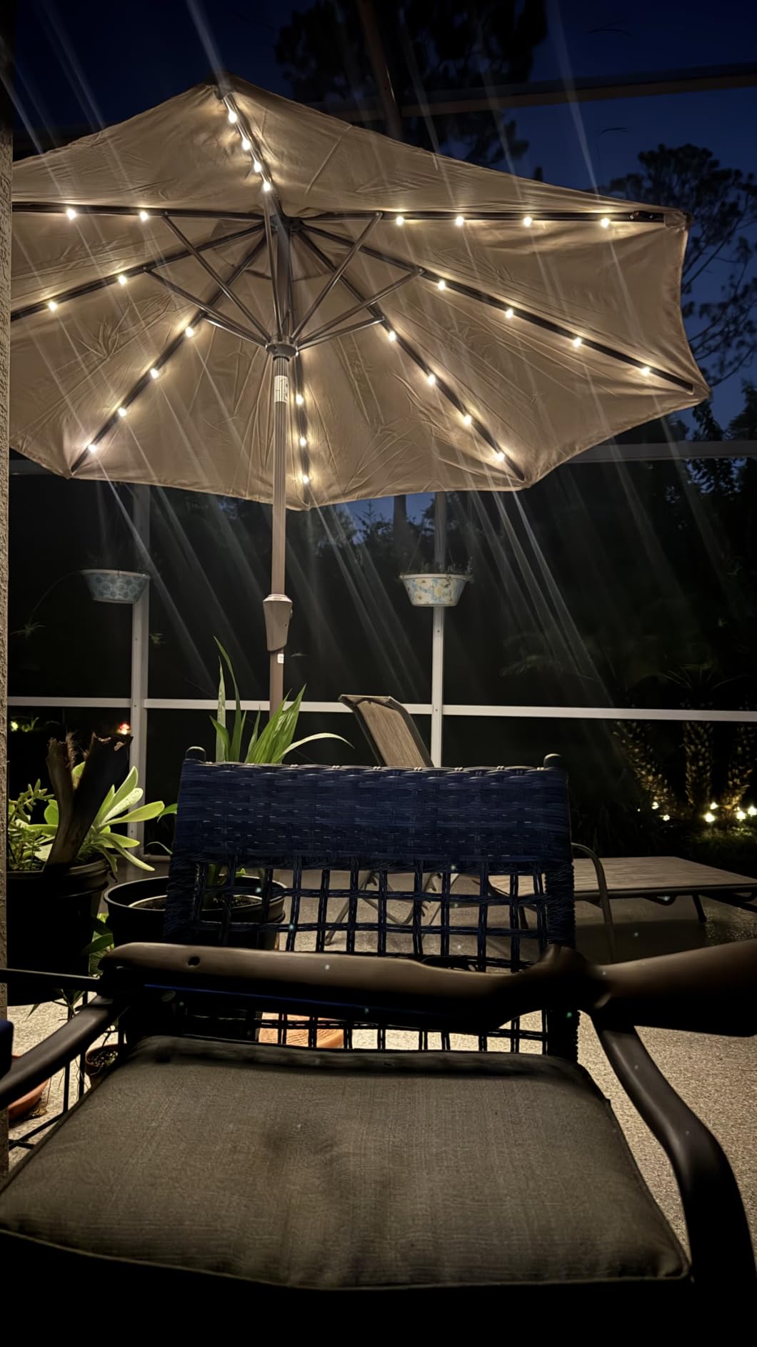 AreShark 9FT Patio Umbrella with Solar Lights, 32 Lighted Pool Umbrella w/Tilt and Crank, Outdoor Market Solar Umbrellas for Garden, Deck, Backyard, Pool and Beach, Beige customer photo 1