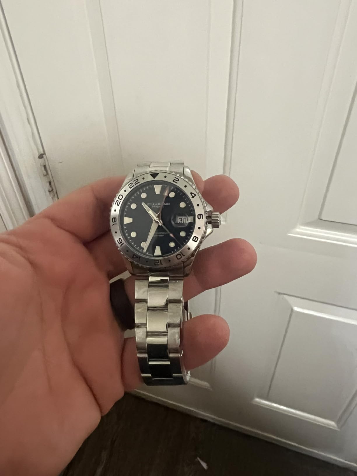 Equinox GMT 4077 Men's Quartz GMT Watch - Dual-Time Movement, Bi-Directional Bezel, Stainless Steel Bracelet customer photo 2