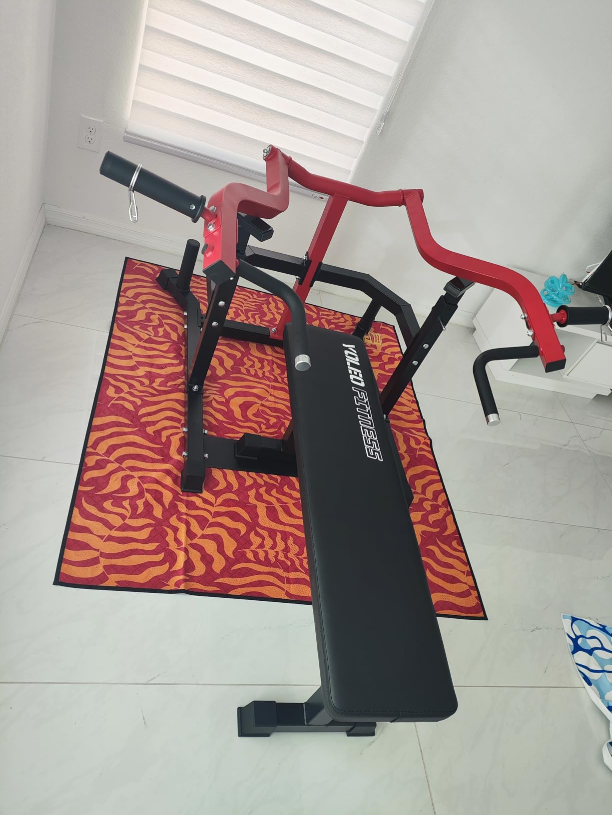 YOLEO Chest Press Machine 1100LBS Bench Press Machine | 1100 LBS Capacity, Home Gym, Independent Arms & Adjustable Flat Bench customer photo 2