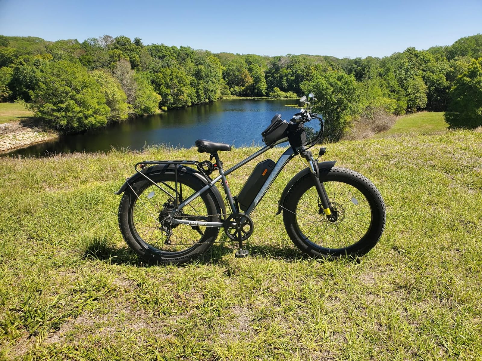 Electric Bike for Adults, 1000W Peak Ebike, 60 Miles Electric Mountain Bike, 26'' x 4'' Fat Tire Electric Bicycle with 48V 13AH Battery, Rear Rack, Fenders, Front Suspension, UL 2849 Certified customer photo 1