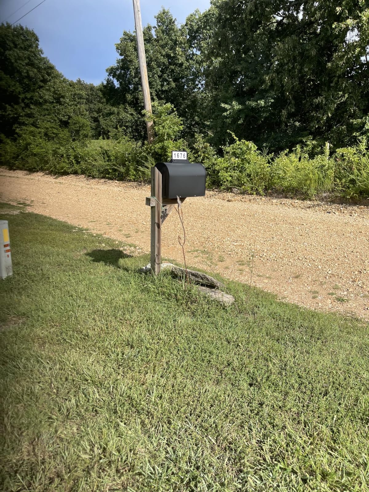 Solar Address Sign for Mailbox - Double-Sided Illuminated Mailbox Numbers | Magnetic Mount, No-Drill, 3-Color Light Modes, IP65 Waterproof Solar-Powered Plaque, Outdoor House Mailbox Topper customer photo 1