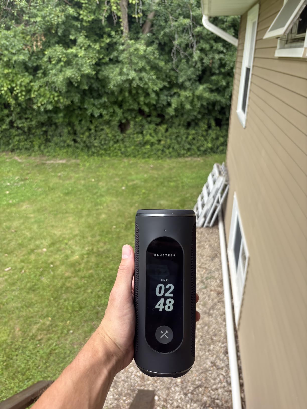 Blue Tees Golf Player Pro GPS Speaker, New 2026 Release, AI Powered Golf Speaker, 42,000+ Courses, Visual, Audible & Hazard Distances, 10+ Hour Battery, Magnetic Mount, IP67 Waterproof customer photo 1