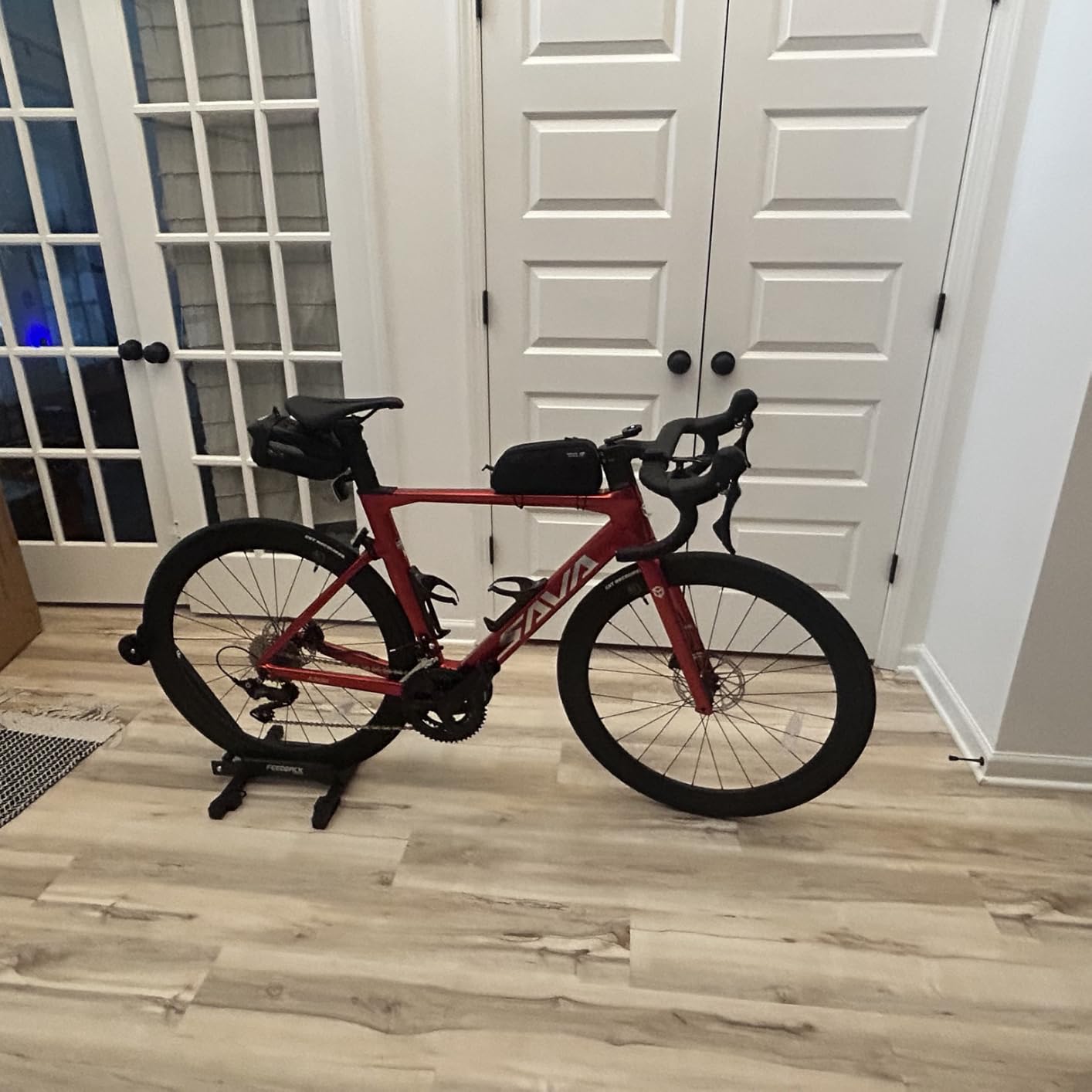 SAVADECK Full Carbon Racing Bike A7L Pro 2026 - Carbon Frame & Wheelset, with Shimano R7120 24-Speed, Hydraulic Disc Brakes, 90% Pre-Assembled customer photo 2