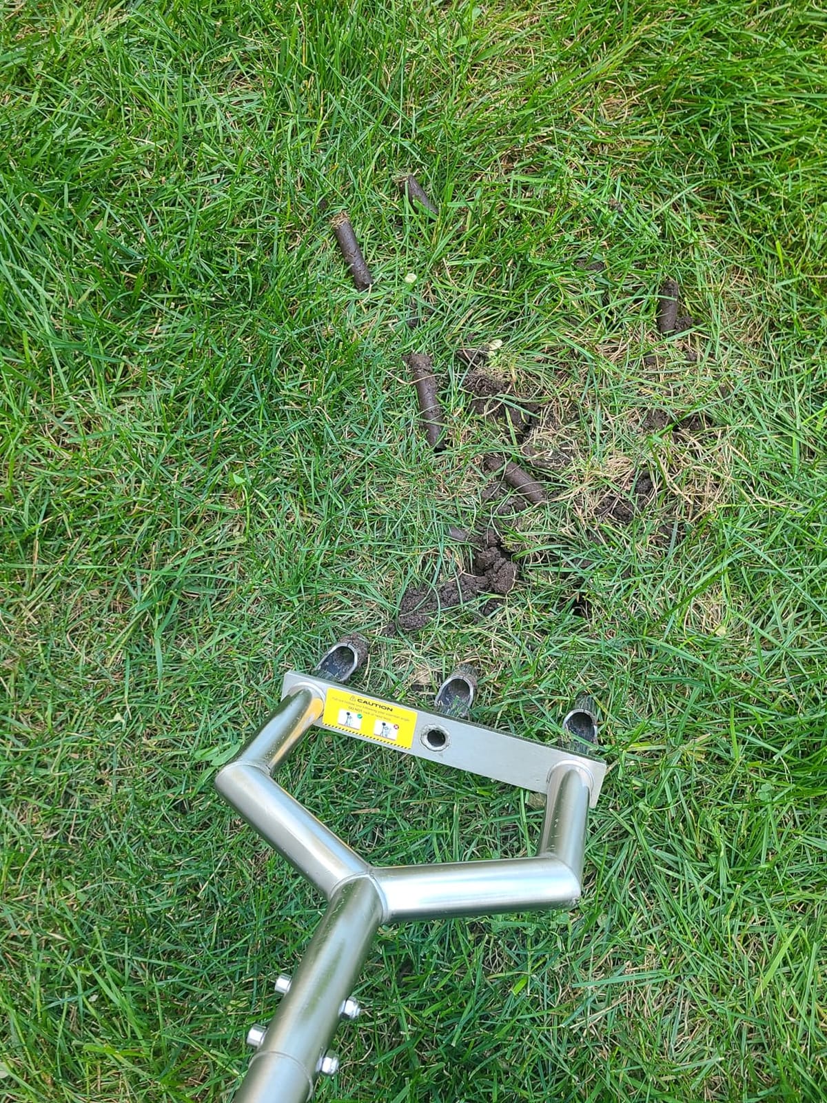 Heavy Duty Steel Hollow Tine Core Aerator for Clay Soil, Non-Clog - Blue customer photo 2