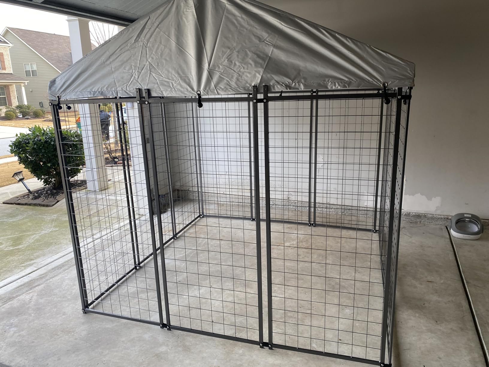 10x10 ft Outdoor Dog Kennel, Heavy Duty Dog Pens for Large Dogs | Heavy Duty & Easy Assembly & Rust Resistant & Waterproof Roof & Galvanized & Welded Wire & Durable & Dual Lock & w/ manual customer photo 2