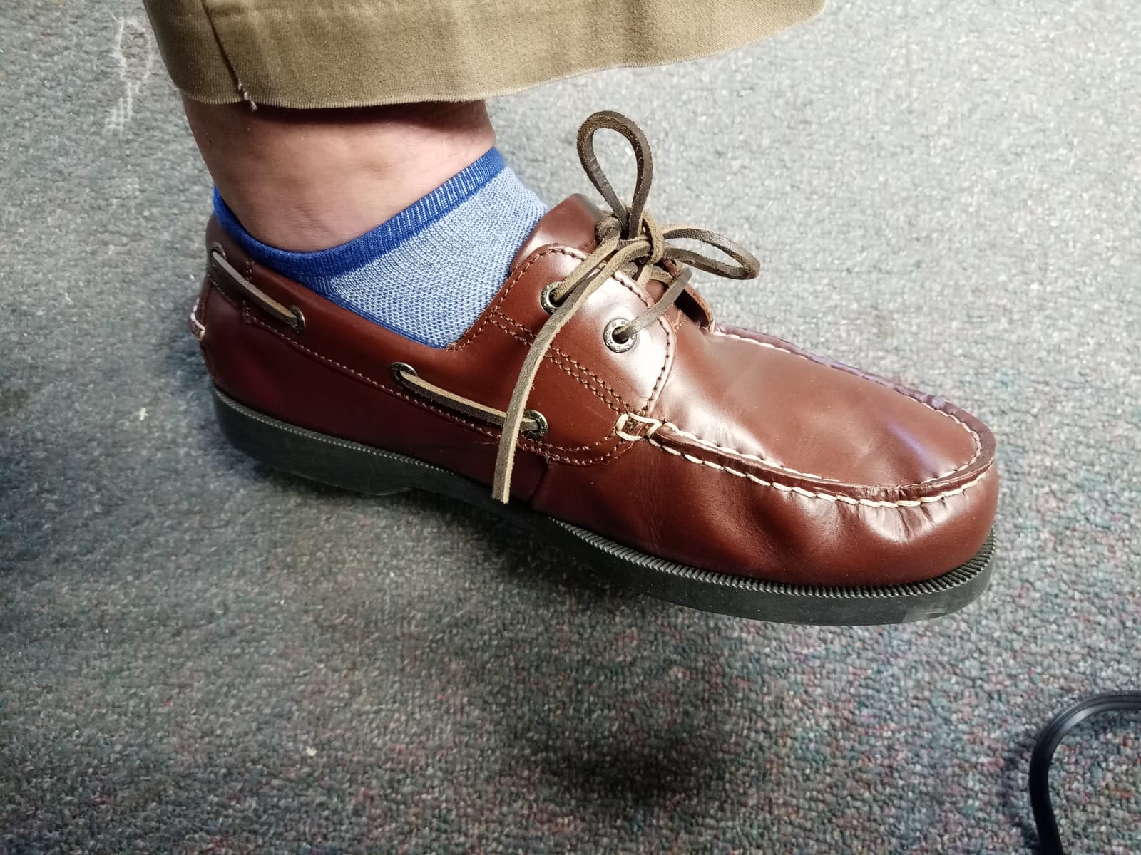 DOCKERS Mens Castaway Classic Leather Casual Boat Shoes customer photo 1