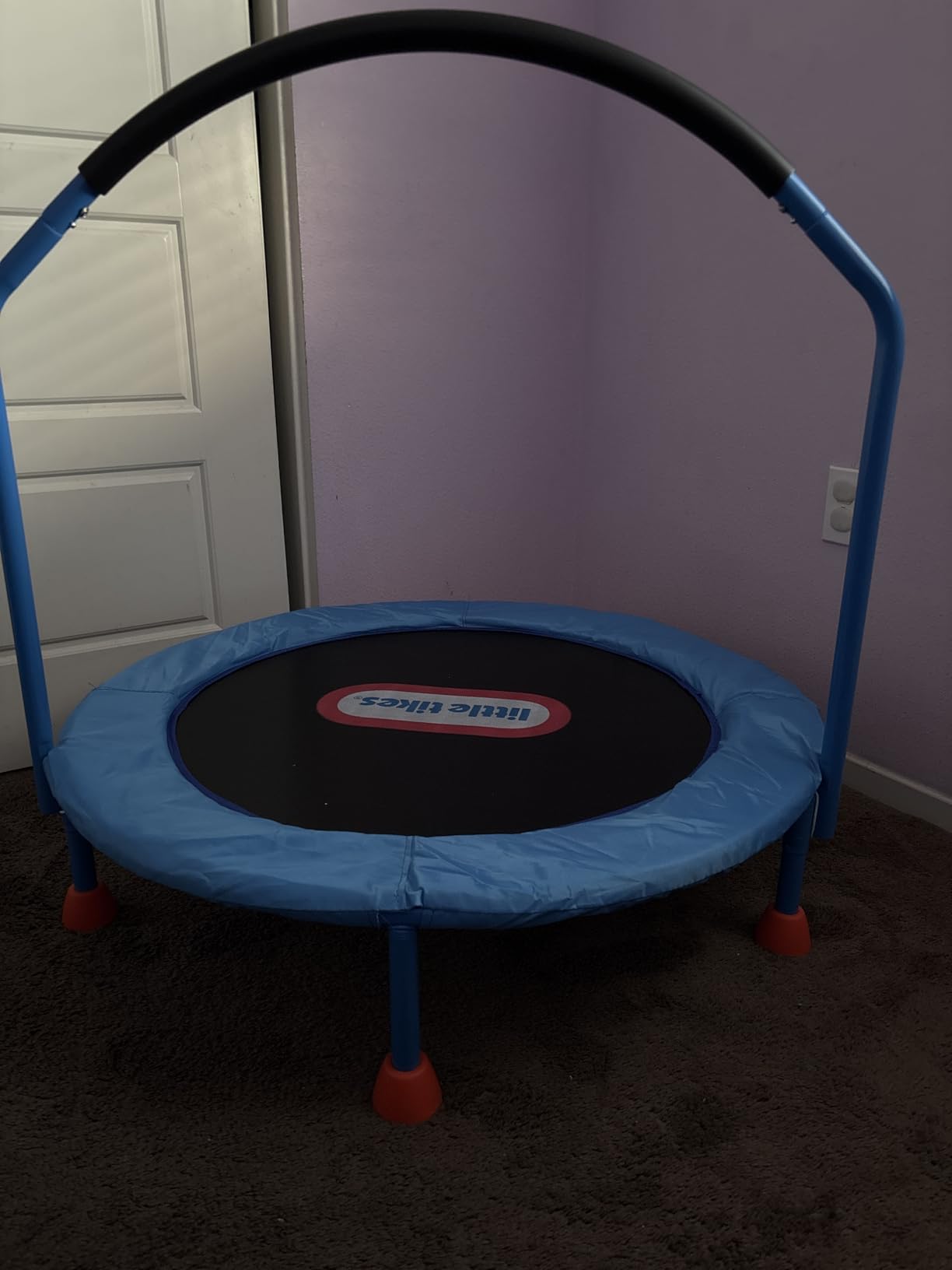 Little Tikes 3' Trampoline – (Amazon Exclusive) customer photo 1