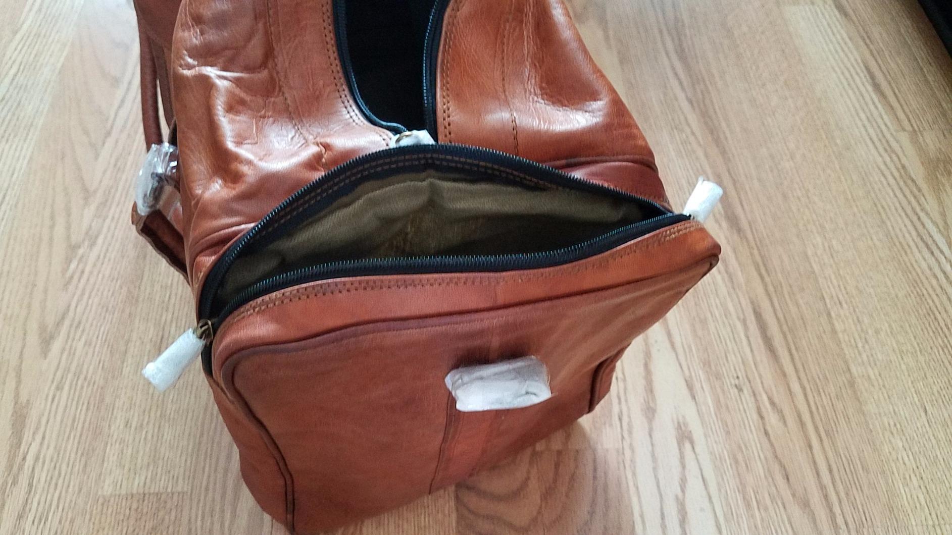 21 Inch Leather Travel Duffle Bag for Men & Women, Overnight Weekend Bag customer photo 1