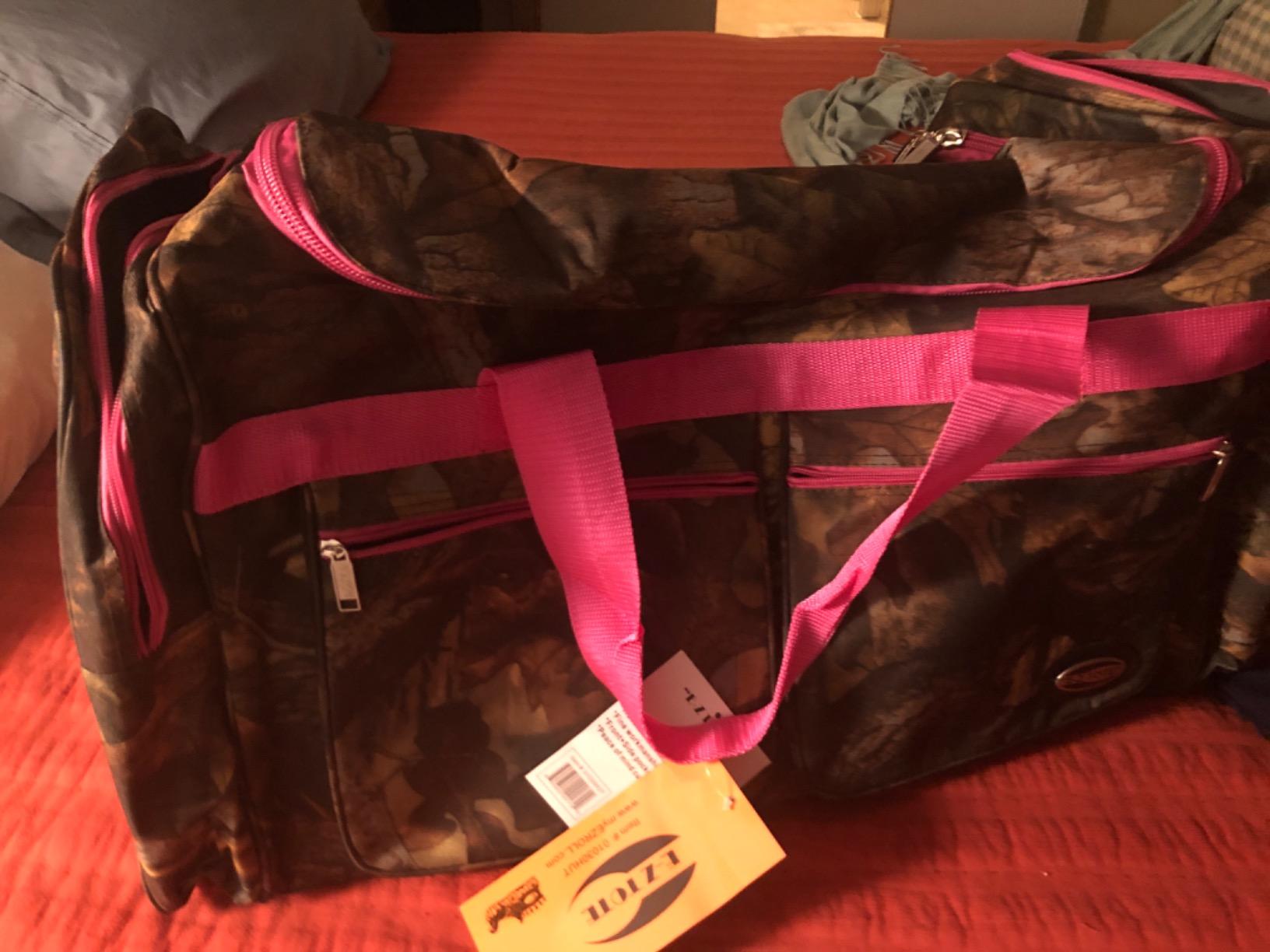30 Inch EXTRA LARGE Tree Camouflage Duffel Bag-Oversized Travel & Outdoor/Hunting Gear Bag, 30x14x12 Inches,Heavy Duty, Water-Resistant in 5 Colors (NOT CARRY-ON SIZE) (Black Trim) customer photo 1