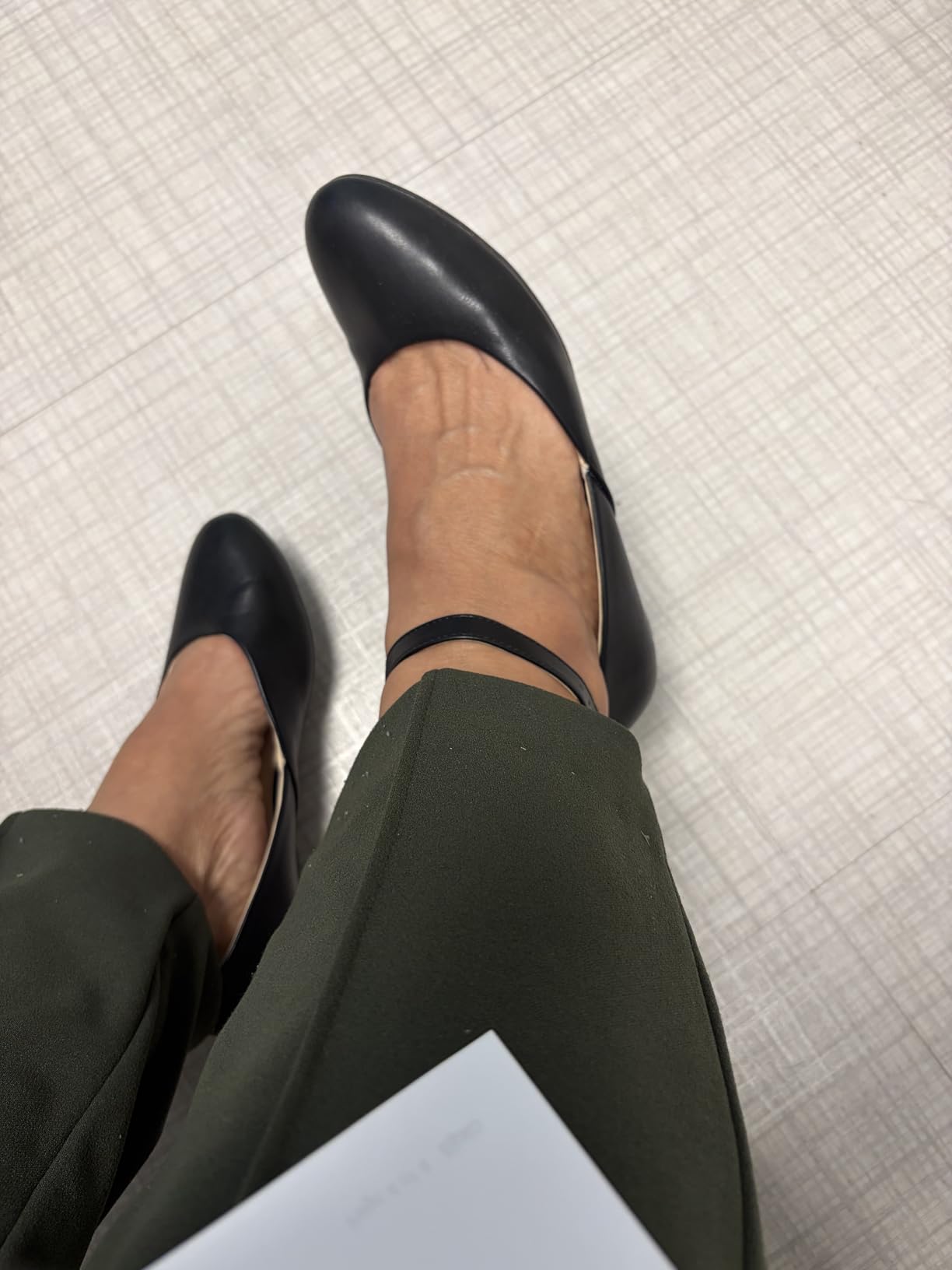 DREAM PAIRS Women's Dress Flats Ballet Low Wedge customer photo 2