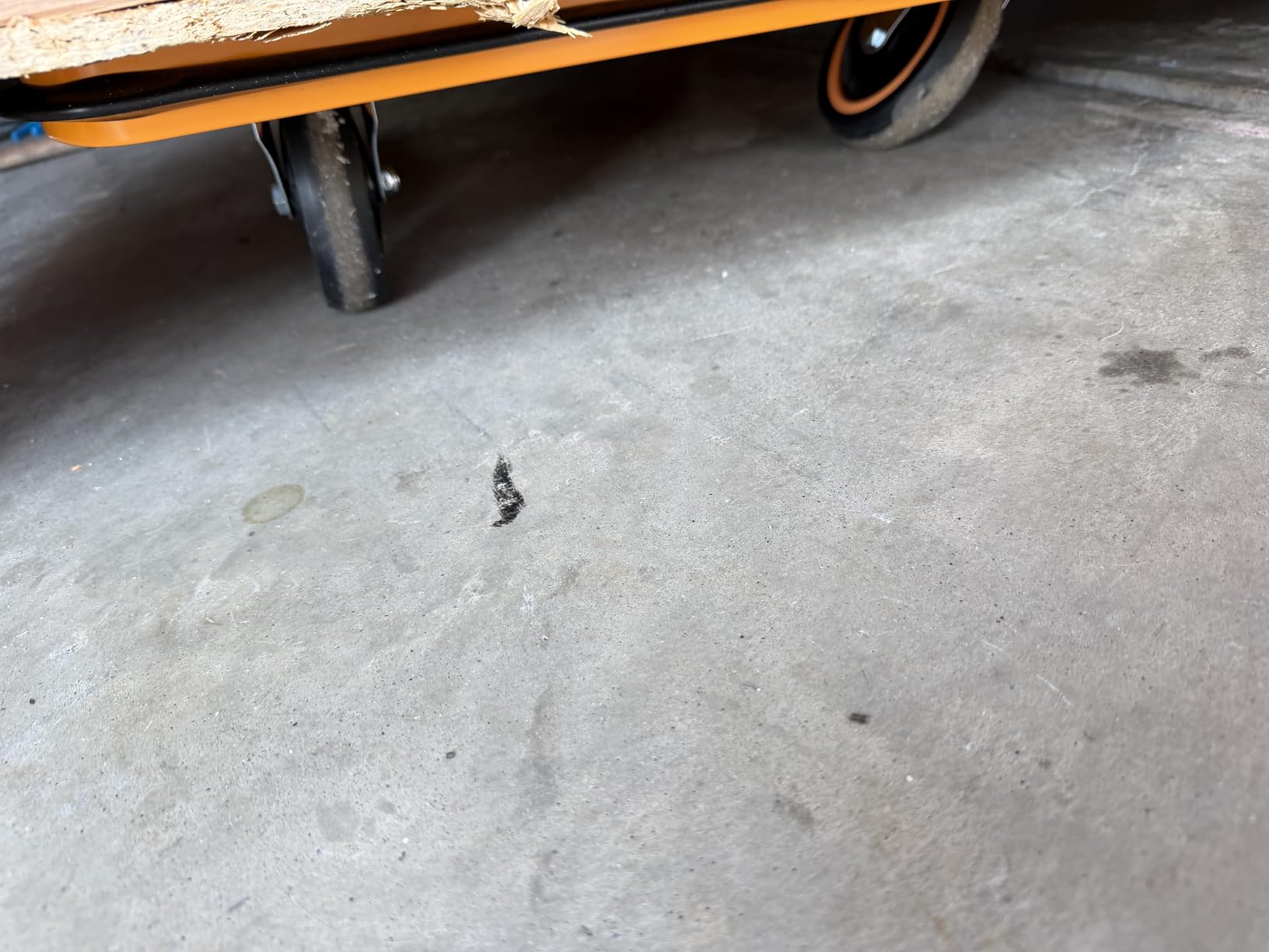 MaxWorks 80877- Foldable Platform Truck Push Dolly 660 lb. Weight Capacity customer photo 1