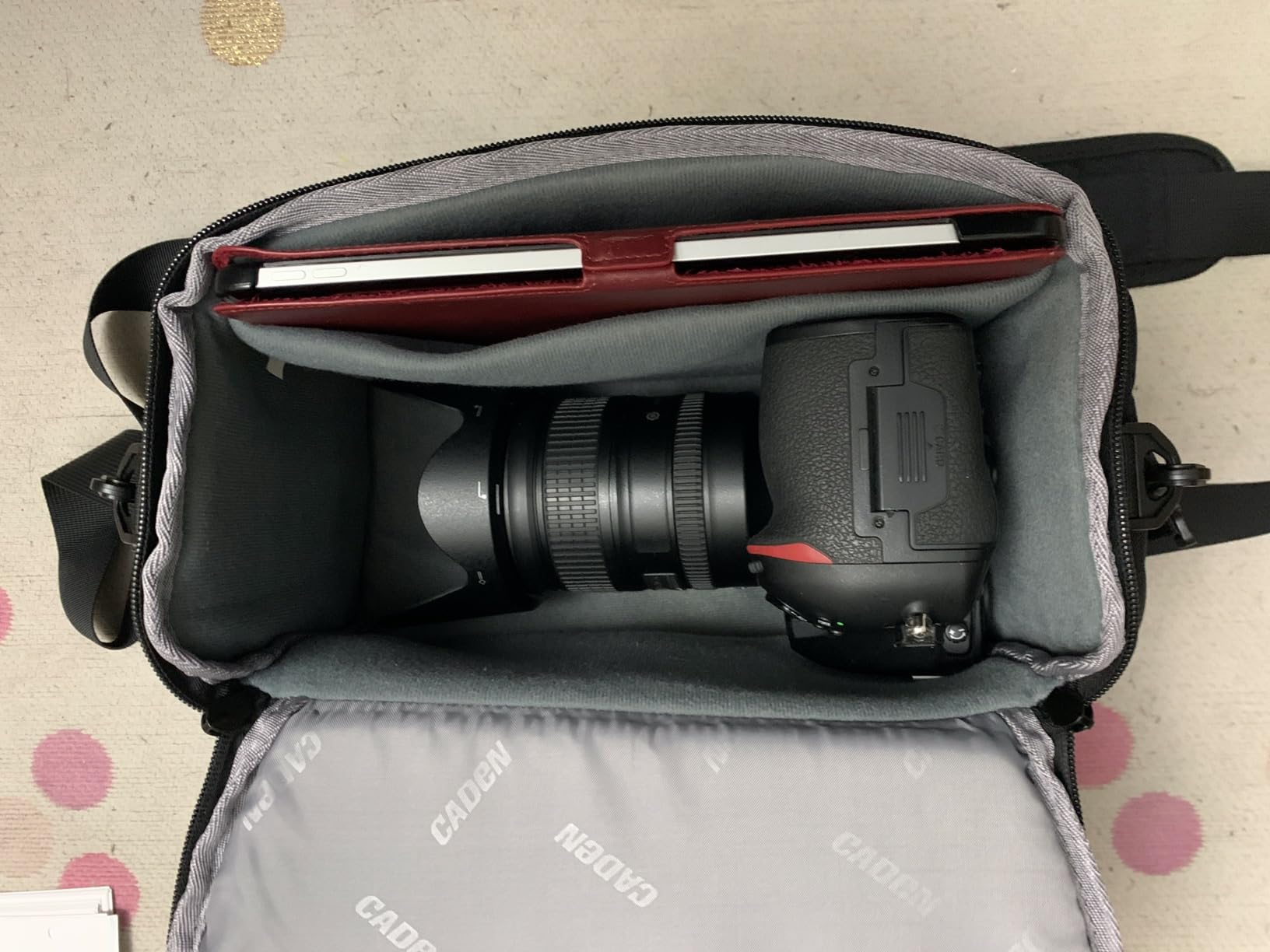CADeN Compact Camera Shoulder Crossbody Bag Case Compatible for Nikon, Canon, Sony SLR/DSLR Mirrorless Cameras and Lenses Waterproof(1.0 S, Black) customer photo 2