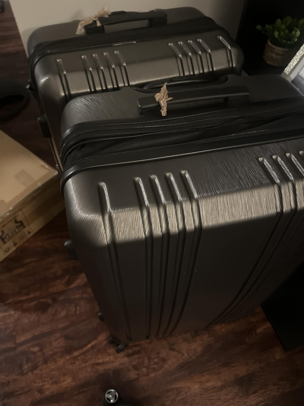 Coolife PC+ABS Hardshell Luggage, TSA Lock, Spinner Wheels, 28in Expandable customer photo 2