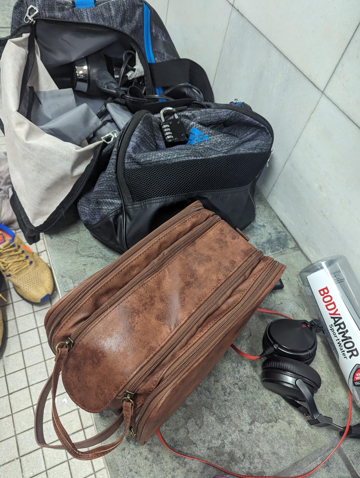 Elviros Toiletry Bag for Men PU Leather Shaving Dopp Kit (Large,Brown) customer photo 2