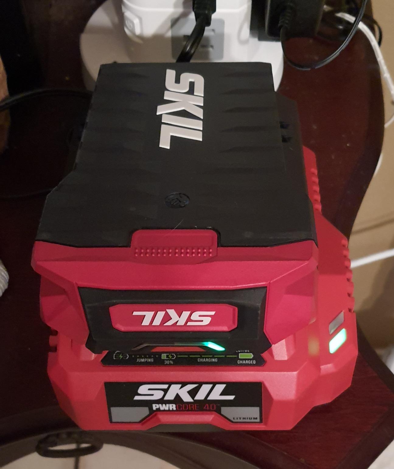 SKIL PWR CORE 40 14-Inch Brushless 40V Lightweight String Trimmer Kit with Twist Load Including 2.5Ah Battery and Auto PWR JUMP Charger - LT4818-10 customer photo 2