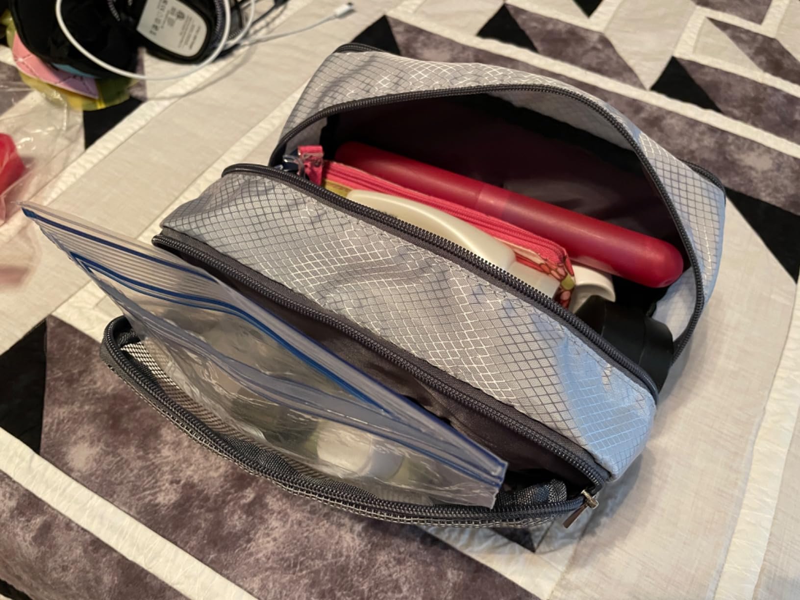 WANDF Travel Toiletry Bag for Men, Small Dopp Kit for Toiletries customer photo 1