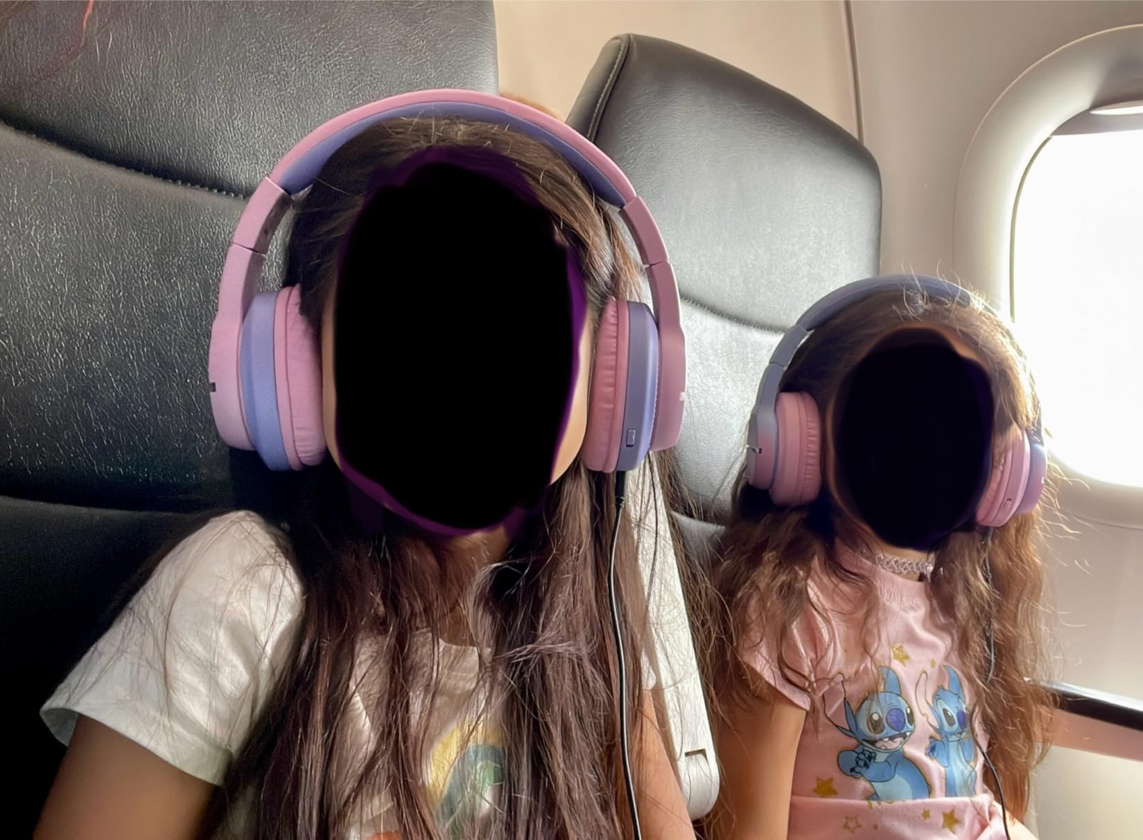 iClever BTH12 Kids Bluetooth Headphones 85H Playtime with LED Lights Travel customer photo 2