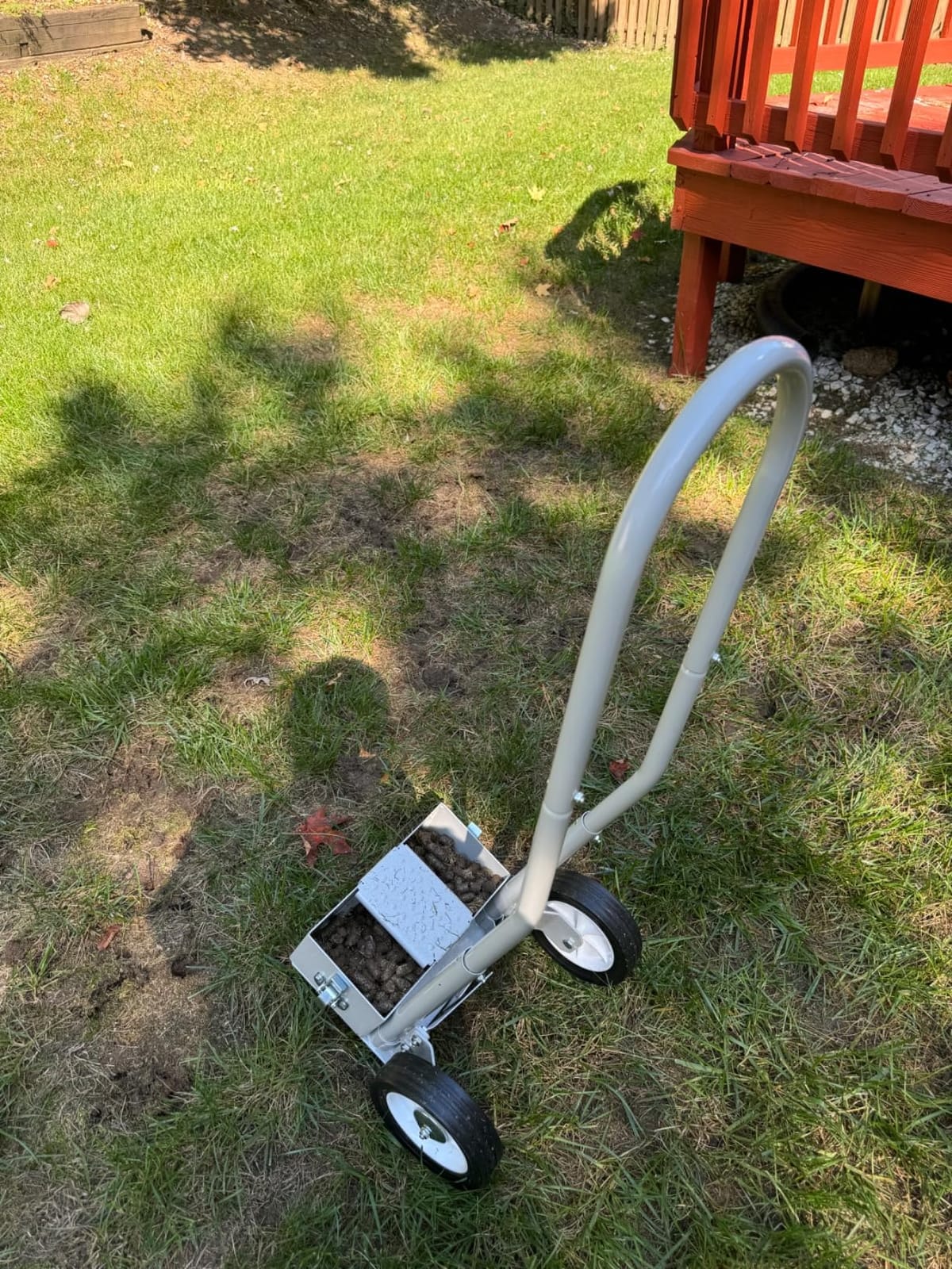 Core Lawn Aerator V4 Kit, 3.4 in Tines, Container customer photo 1